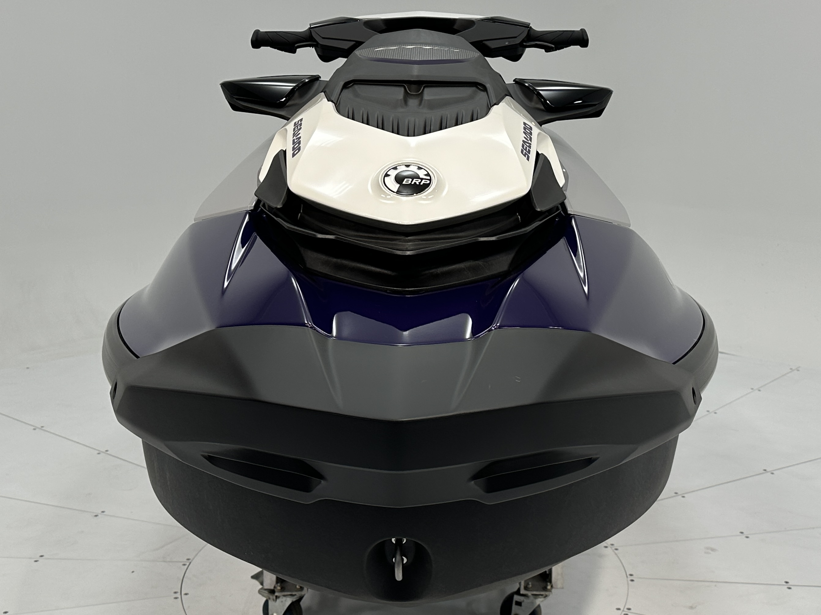 2025 Sea-Doo GTI SE 170 - Photo 4