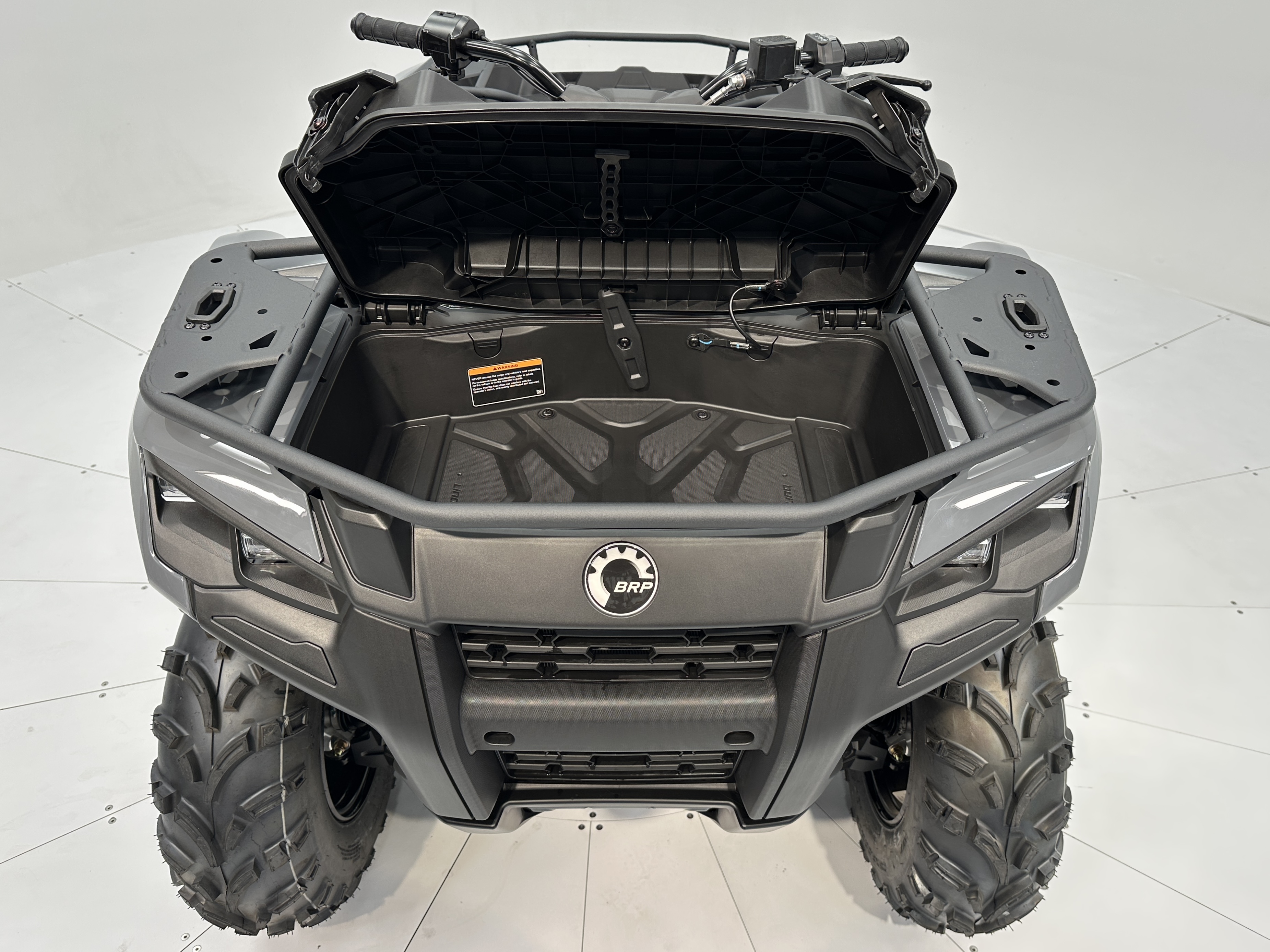 2025 Can-Am Outlander DPS 700 - Photo 10