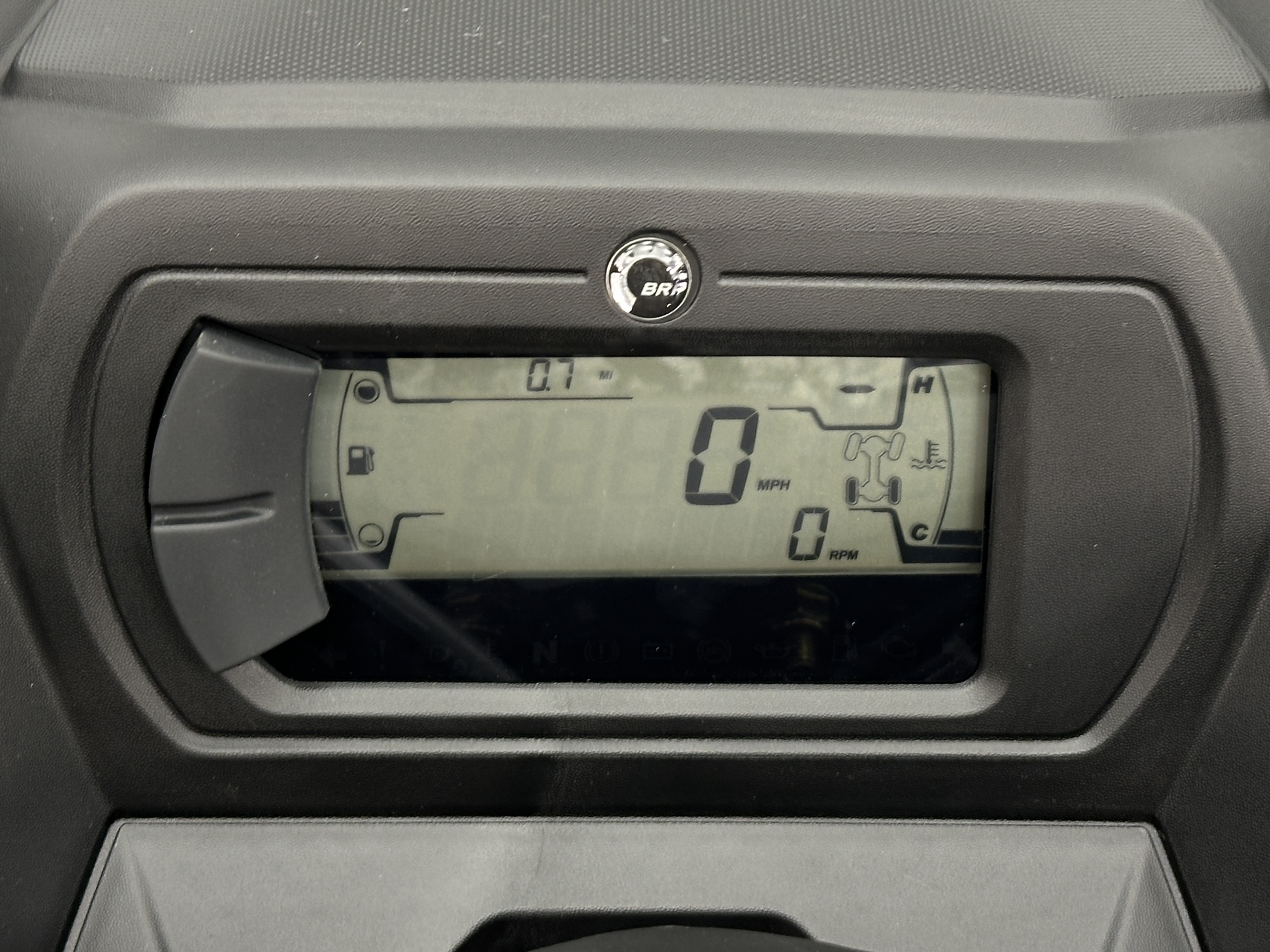 2025 Can-Am Outlander PRO XU HD7 - Photo 6