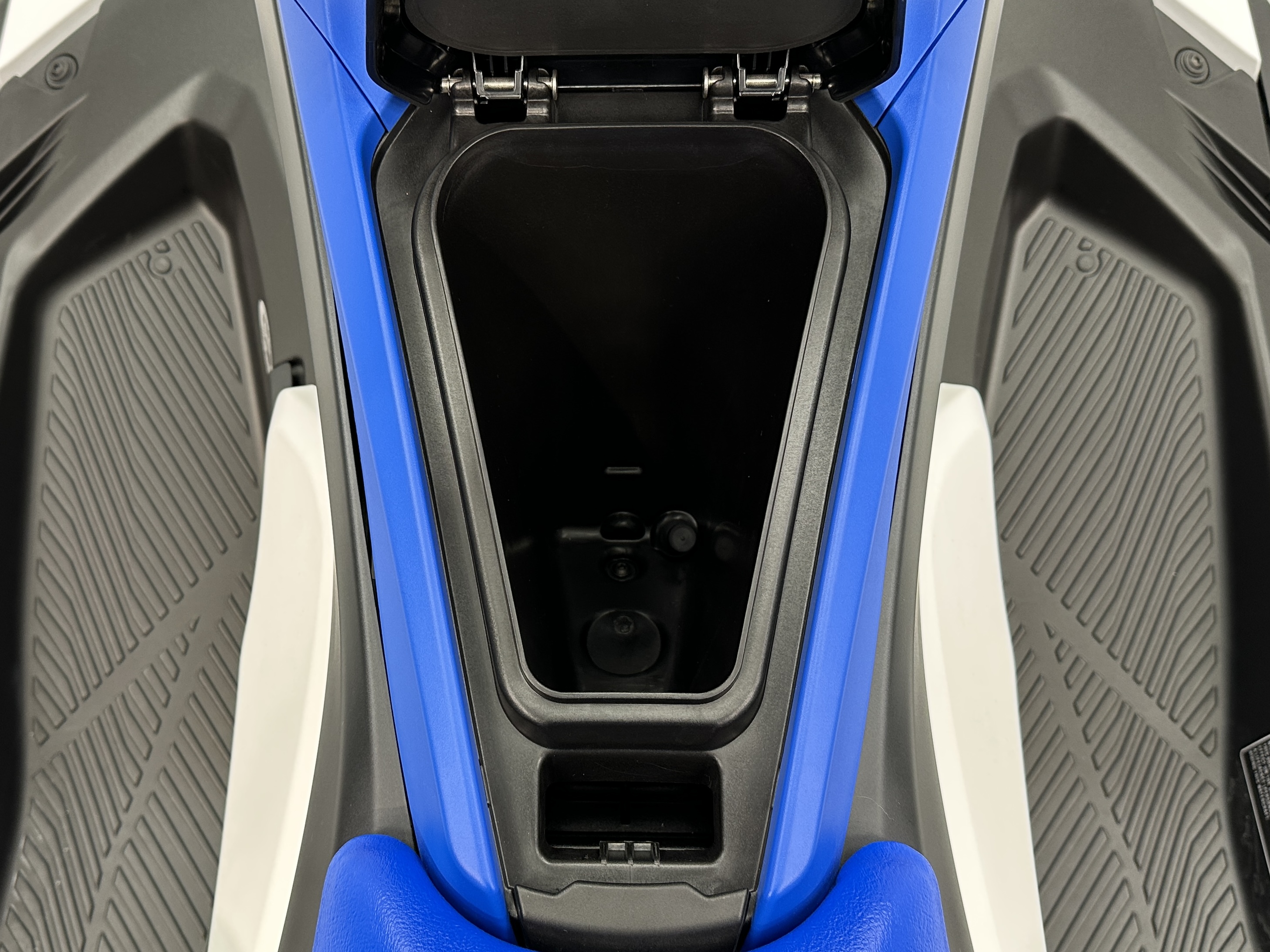 2025 Yamaha JetBlaster - Photo 9