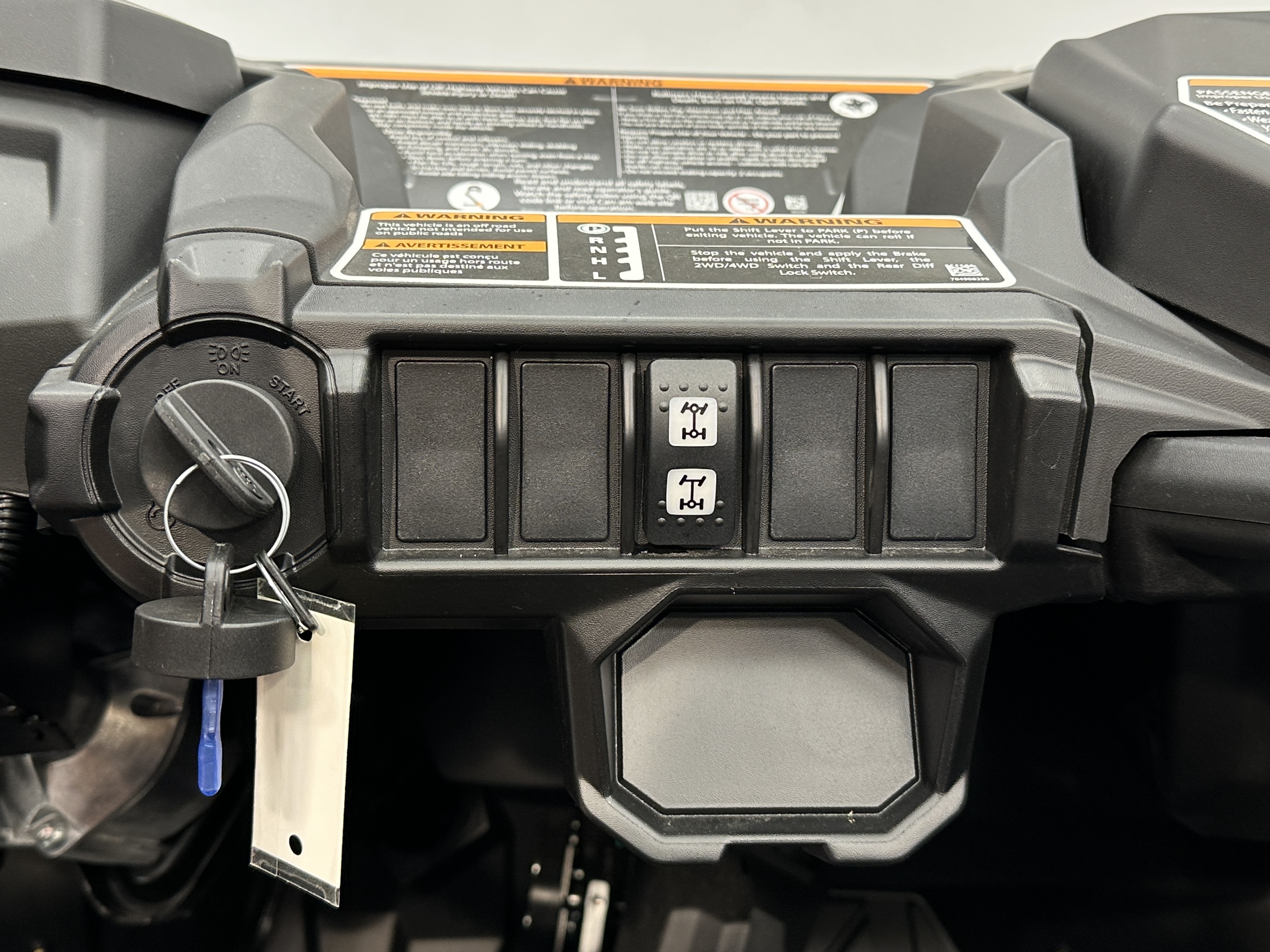 2025 Can-Am Maverick Trail DPS 1000 - Photo 8