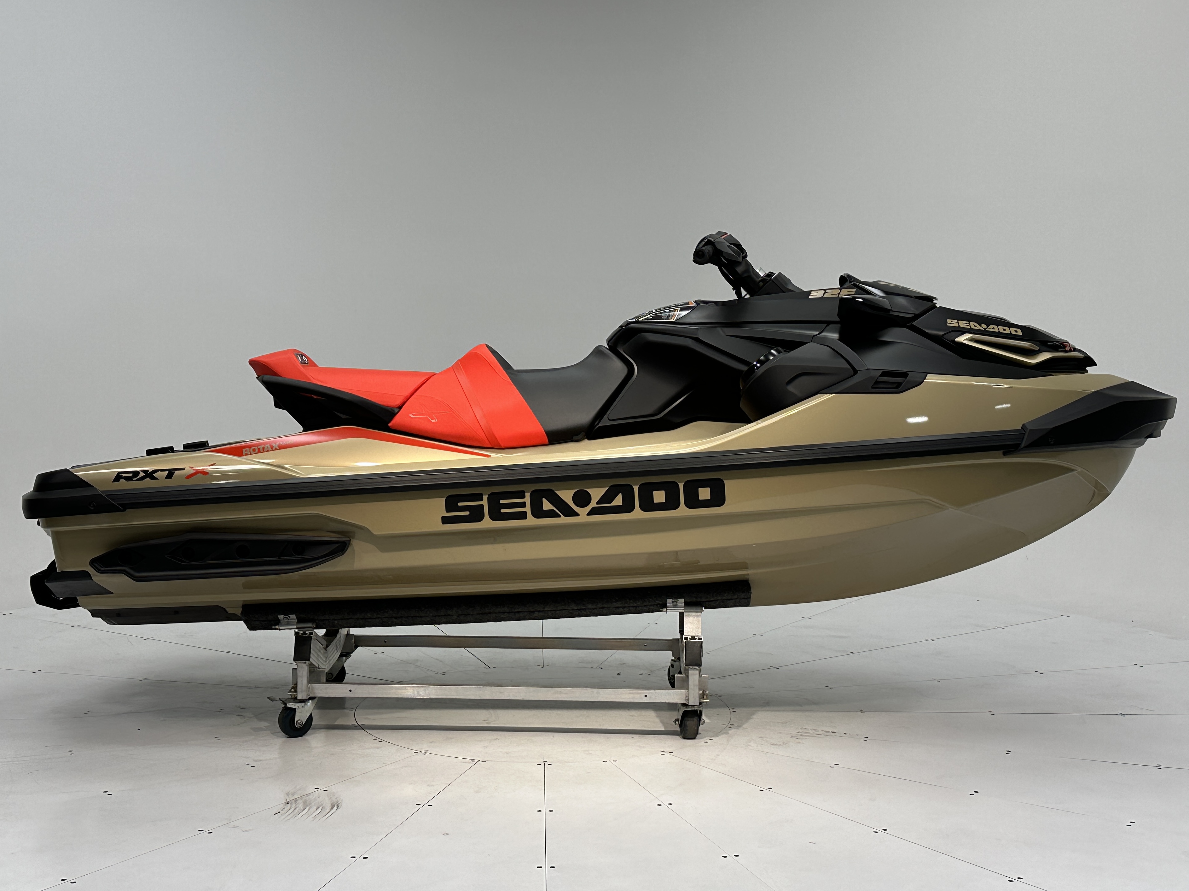2025 Sea-Doo RXT-X 325 (Sound System)