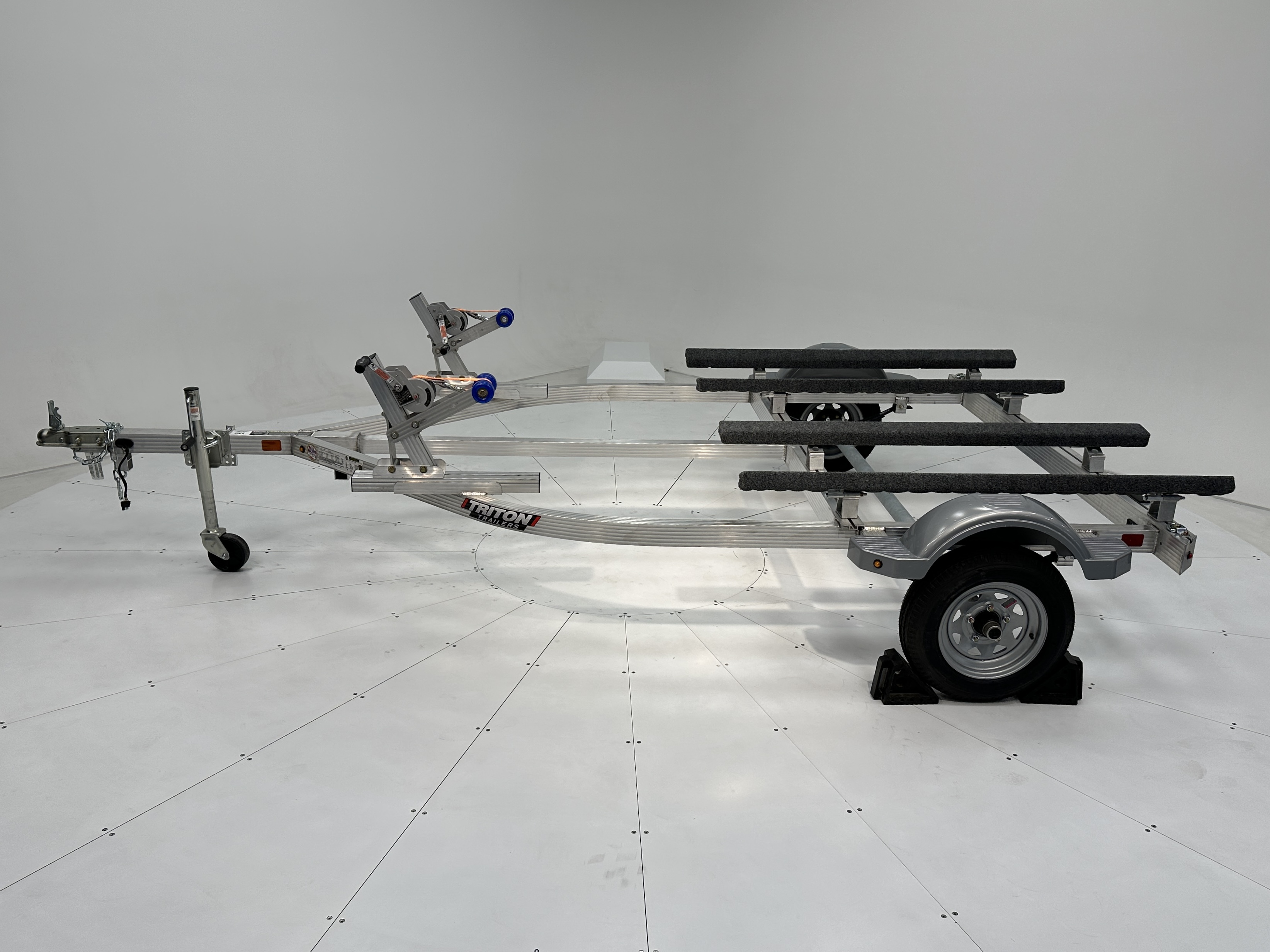 2025 Triton WAVE II-6509 W/ Tongue Jack - Photo 3