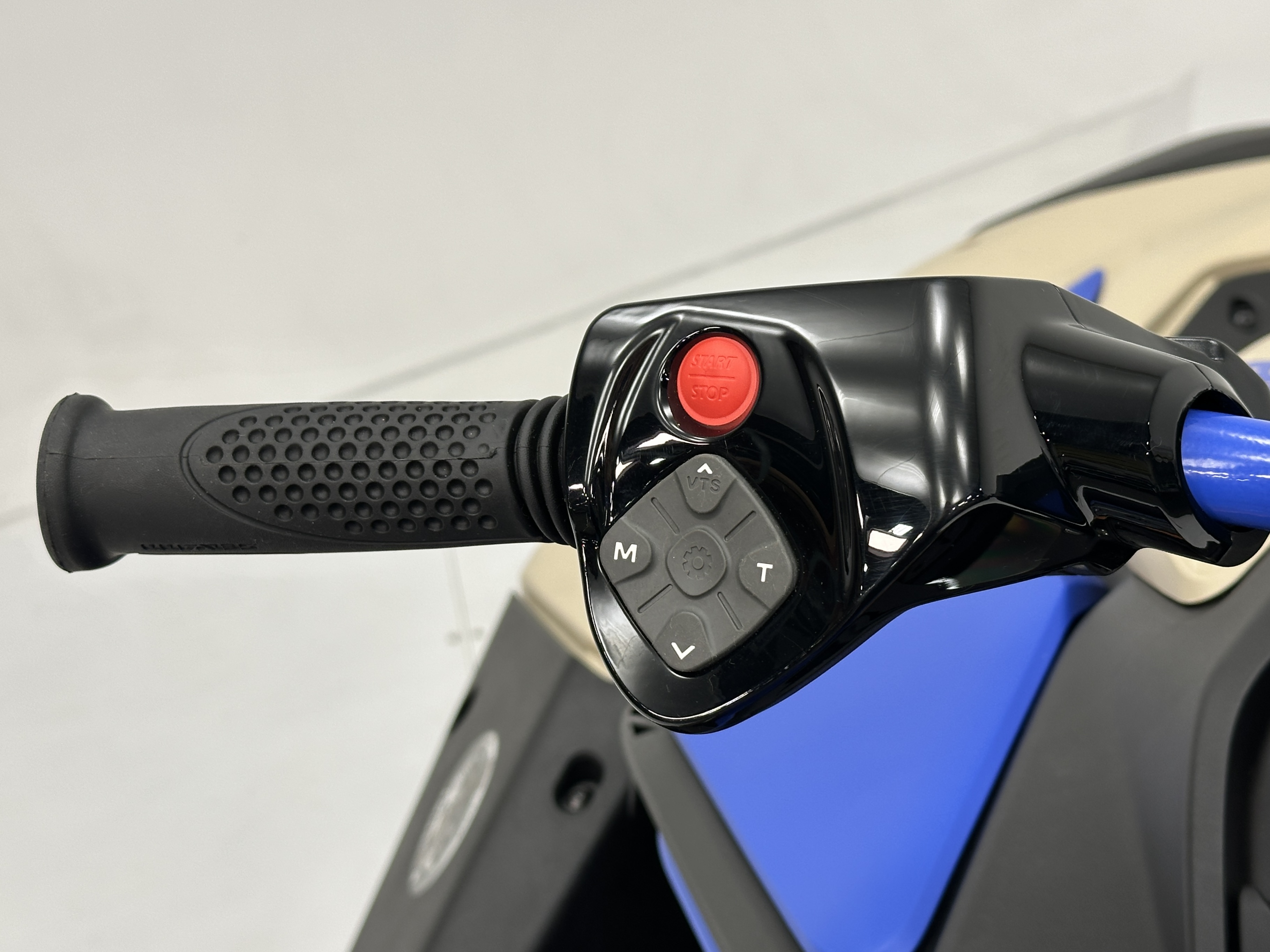 2025 Sea-Doo Spark 3up ACE-90 TRIXX - Photo 7