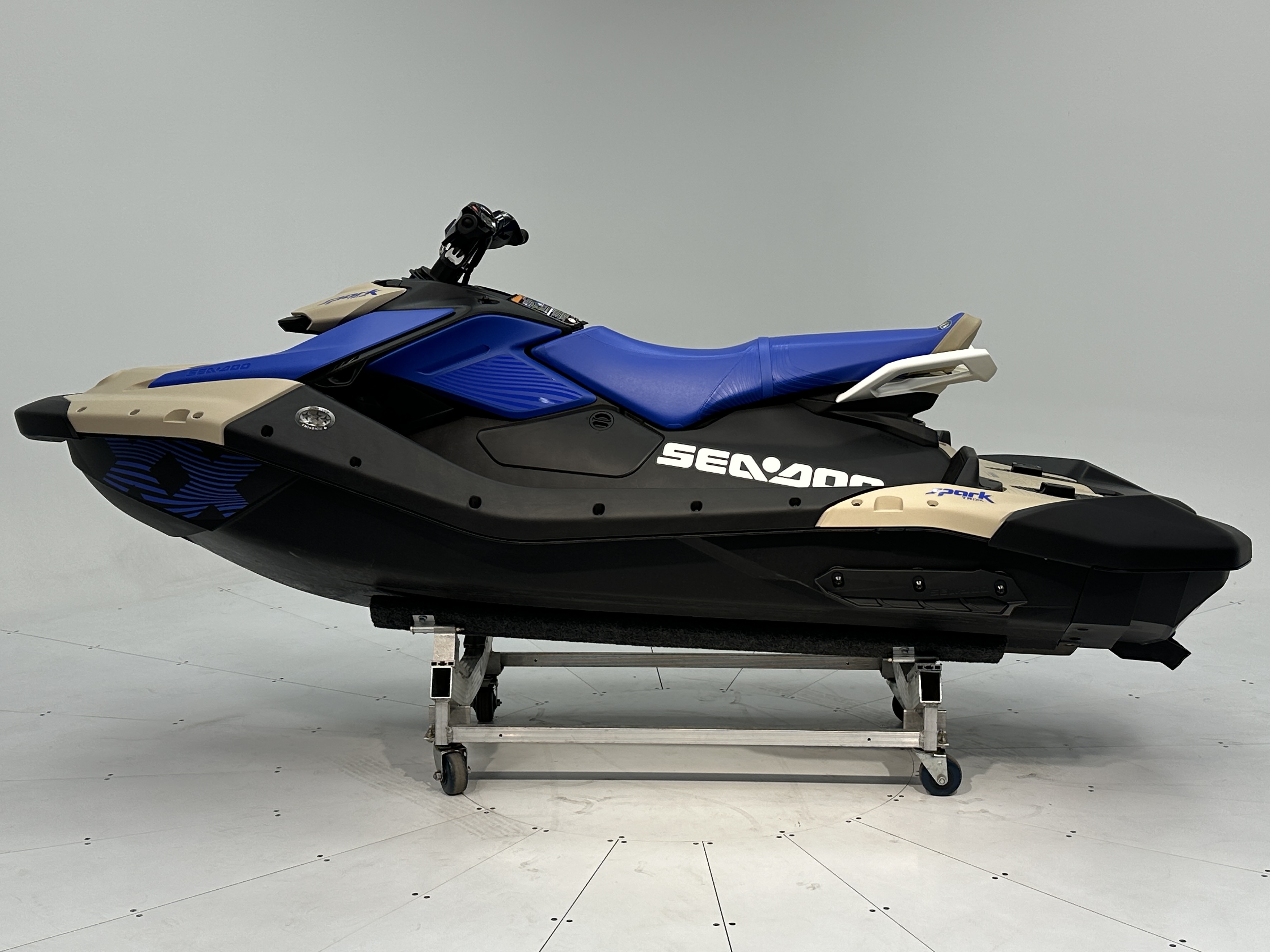 2025 Sea-Doo Spark 3up ACE-90 TRIXX - Photo 3