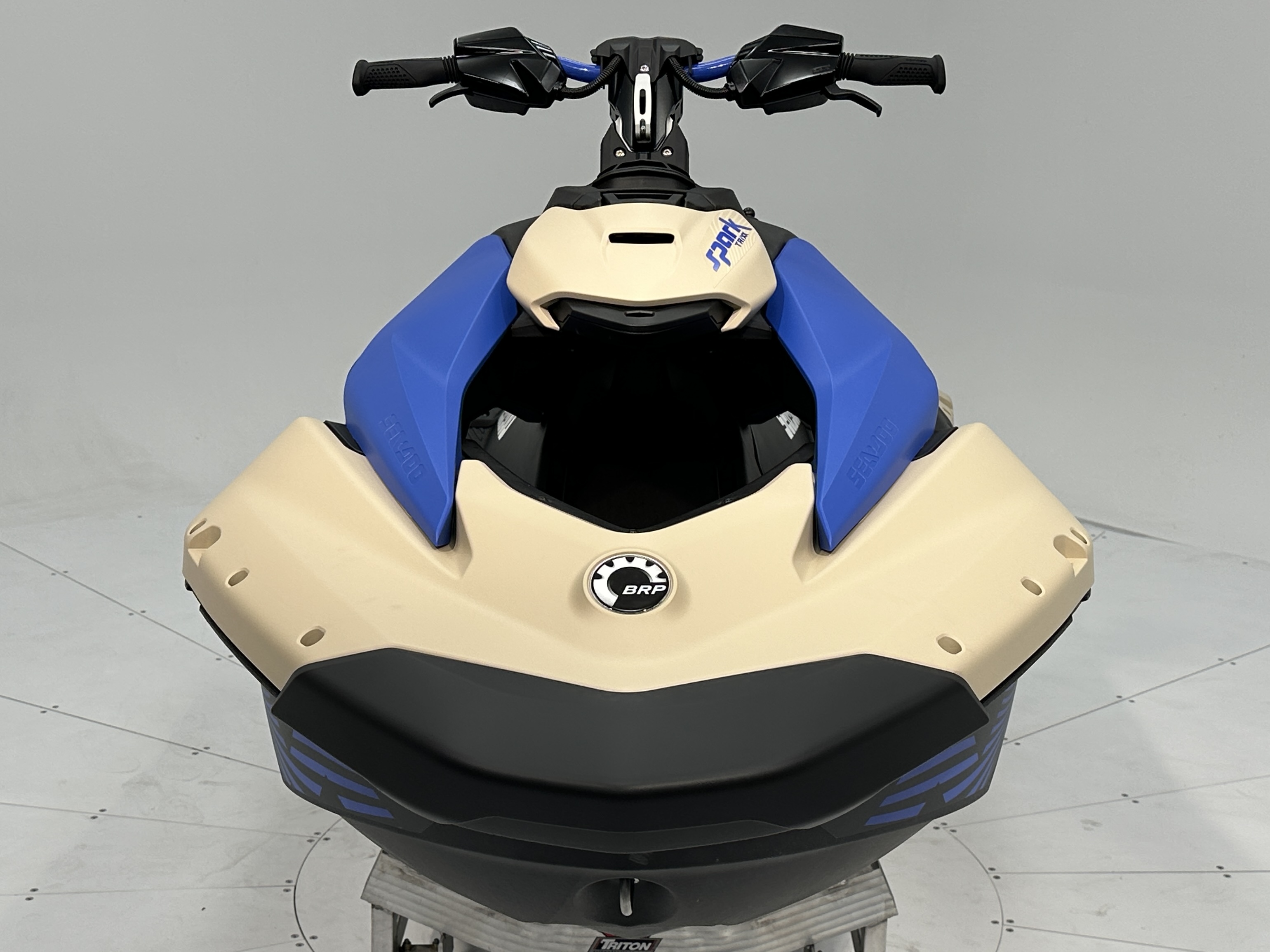 2025 Sea-Doo Spark 3up ACE-90 TRIXX - Photo 4