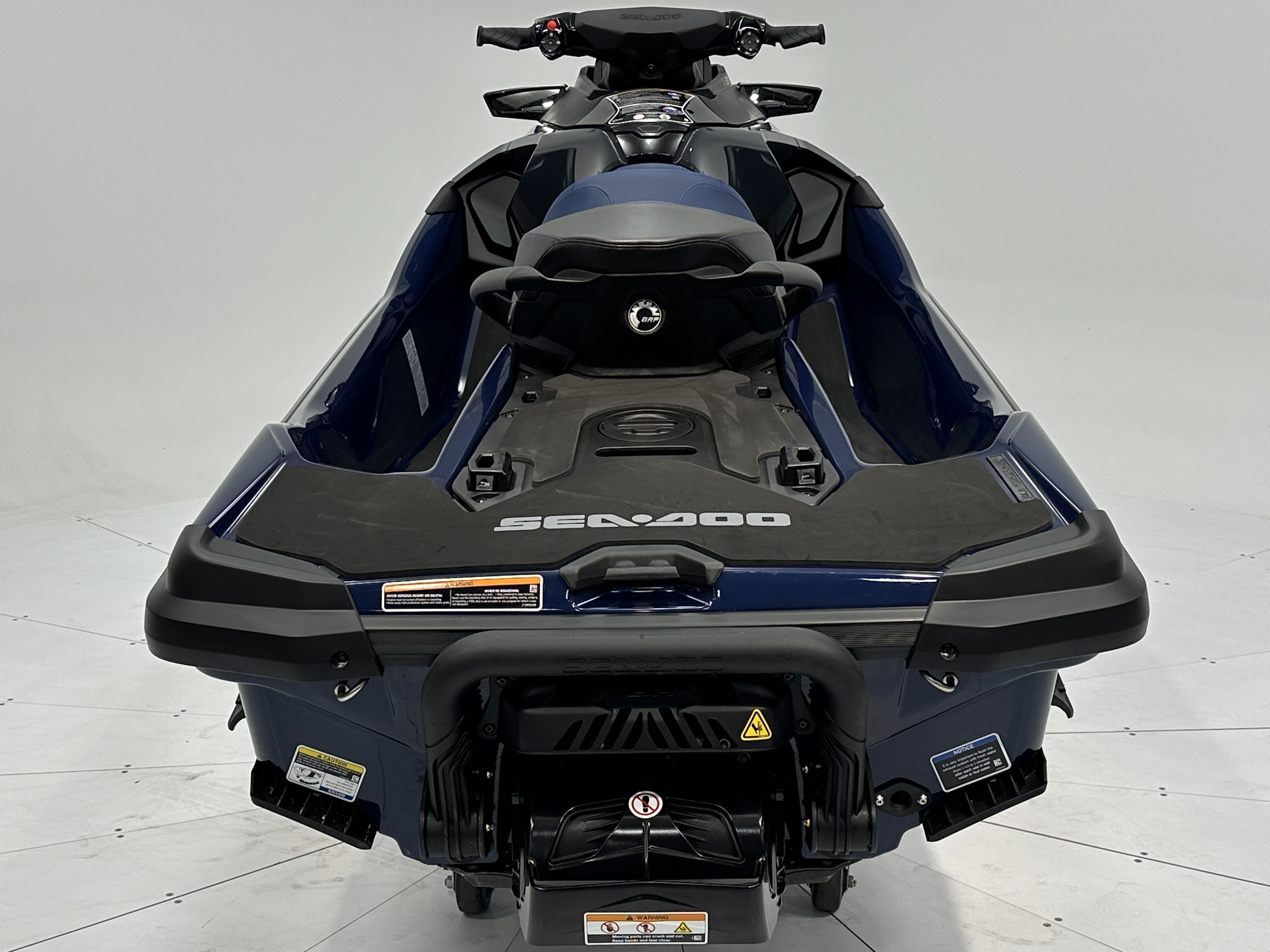 2025 Sea-Doo GTX 230 w/ iDF - Photo 2
