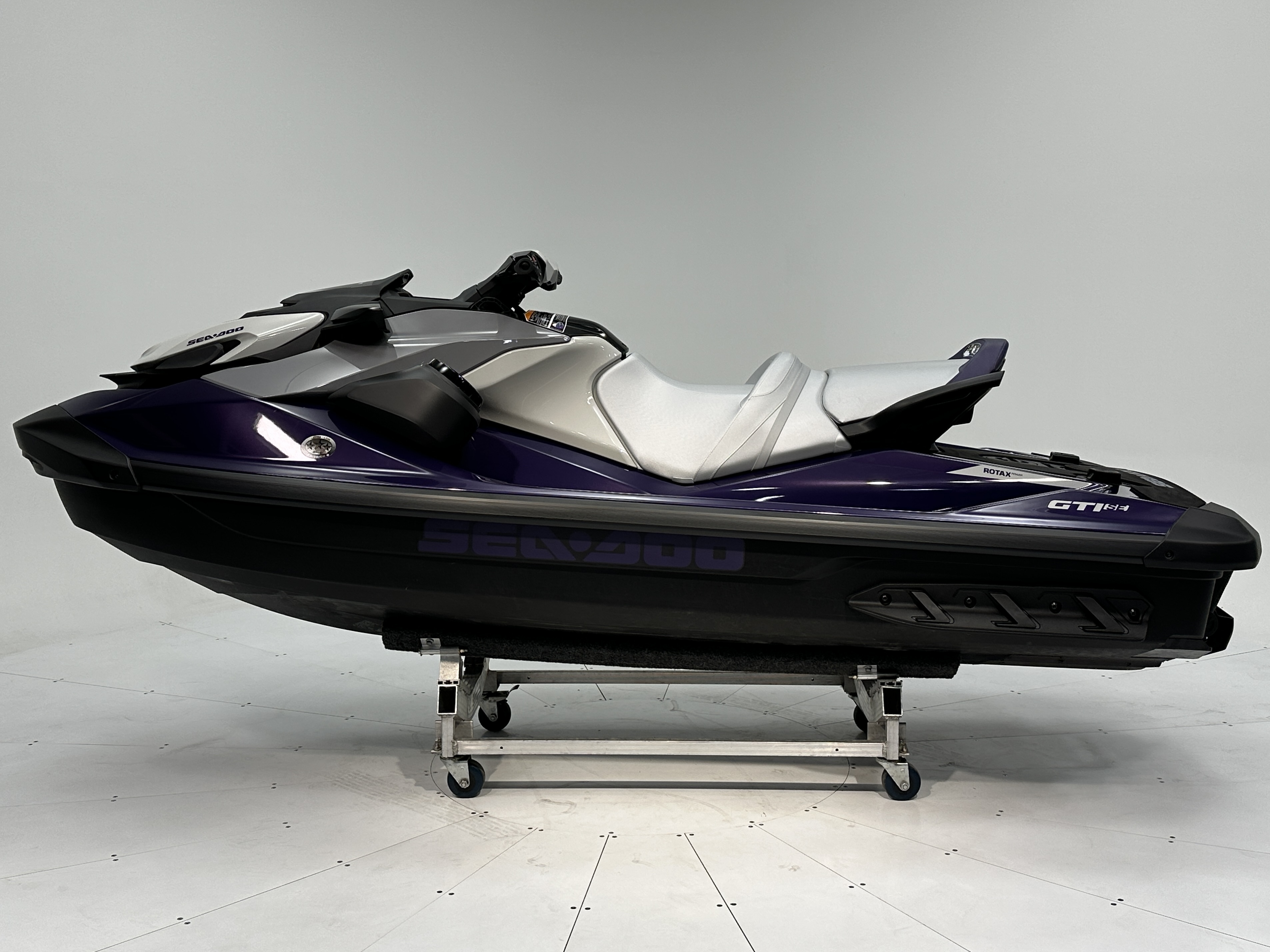 2025 Sea-Doo GTI SE 130 (Sound System & iDF) - Photo 3