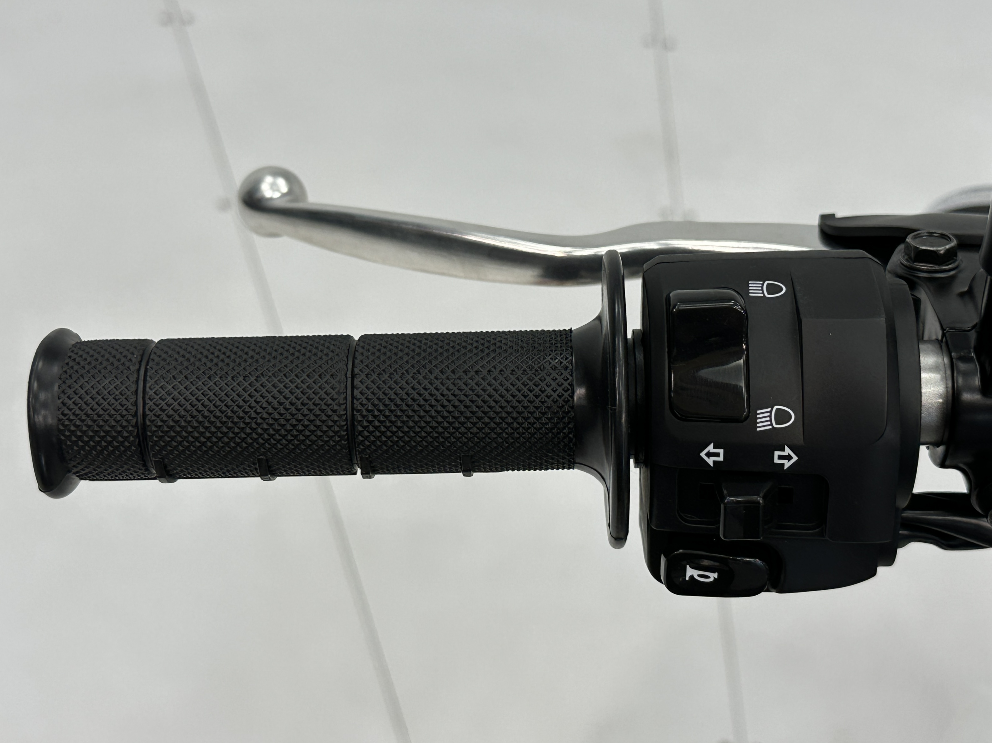 2026 Kawasaki KLX 300 - Photo 7