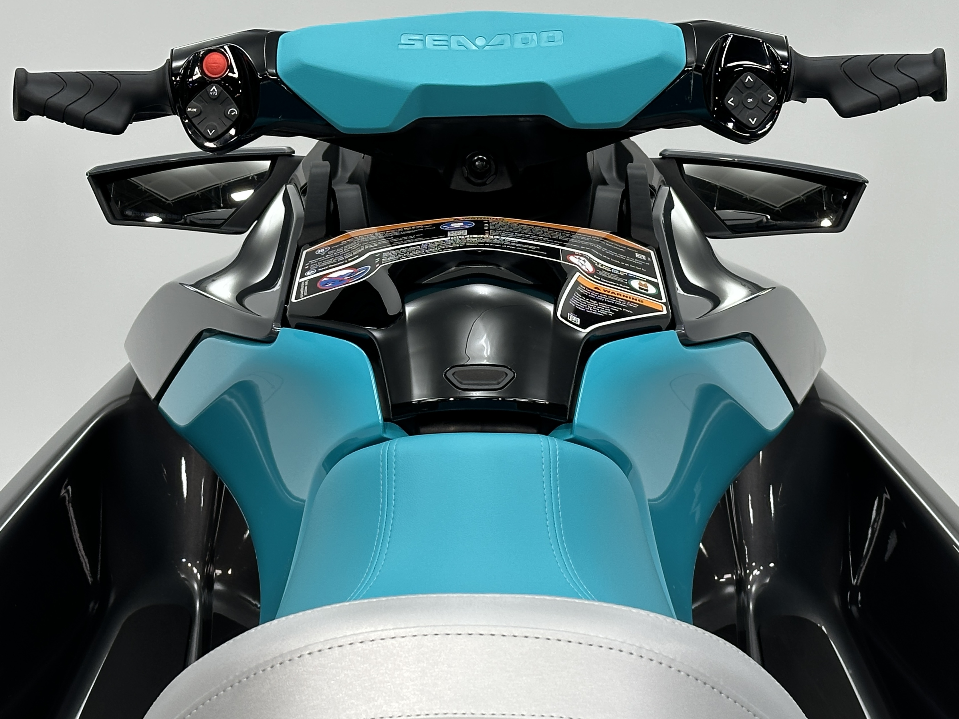 2025 Sea-Doo GTR 230 - Photo 5