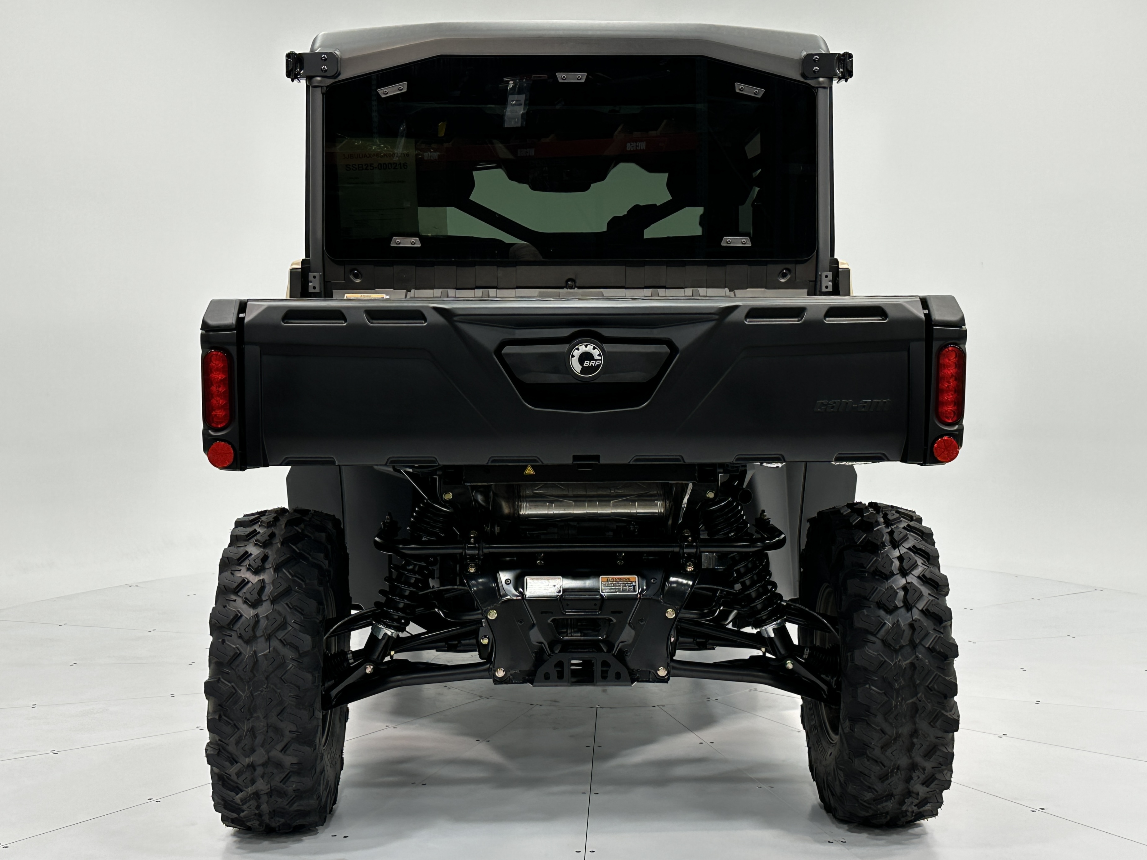 2025 Can-Am Defender MAX LIMITED CAB HD10 - Photo 2