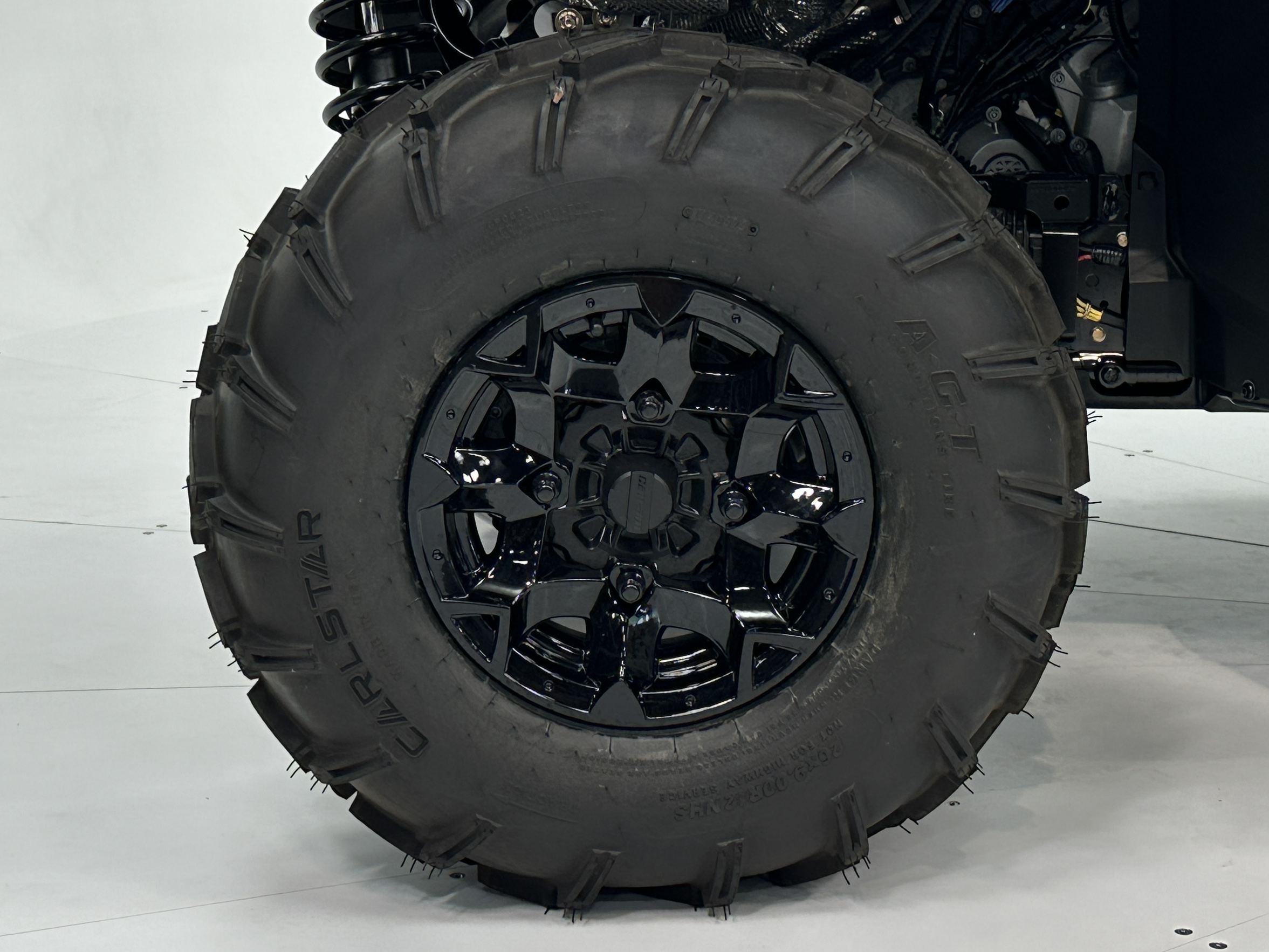 2025 Can-Am Maverick Trail DPS 700 - Photo 14
