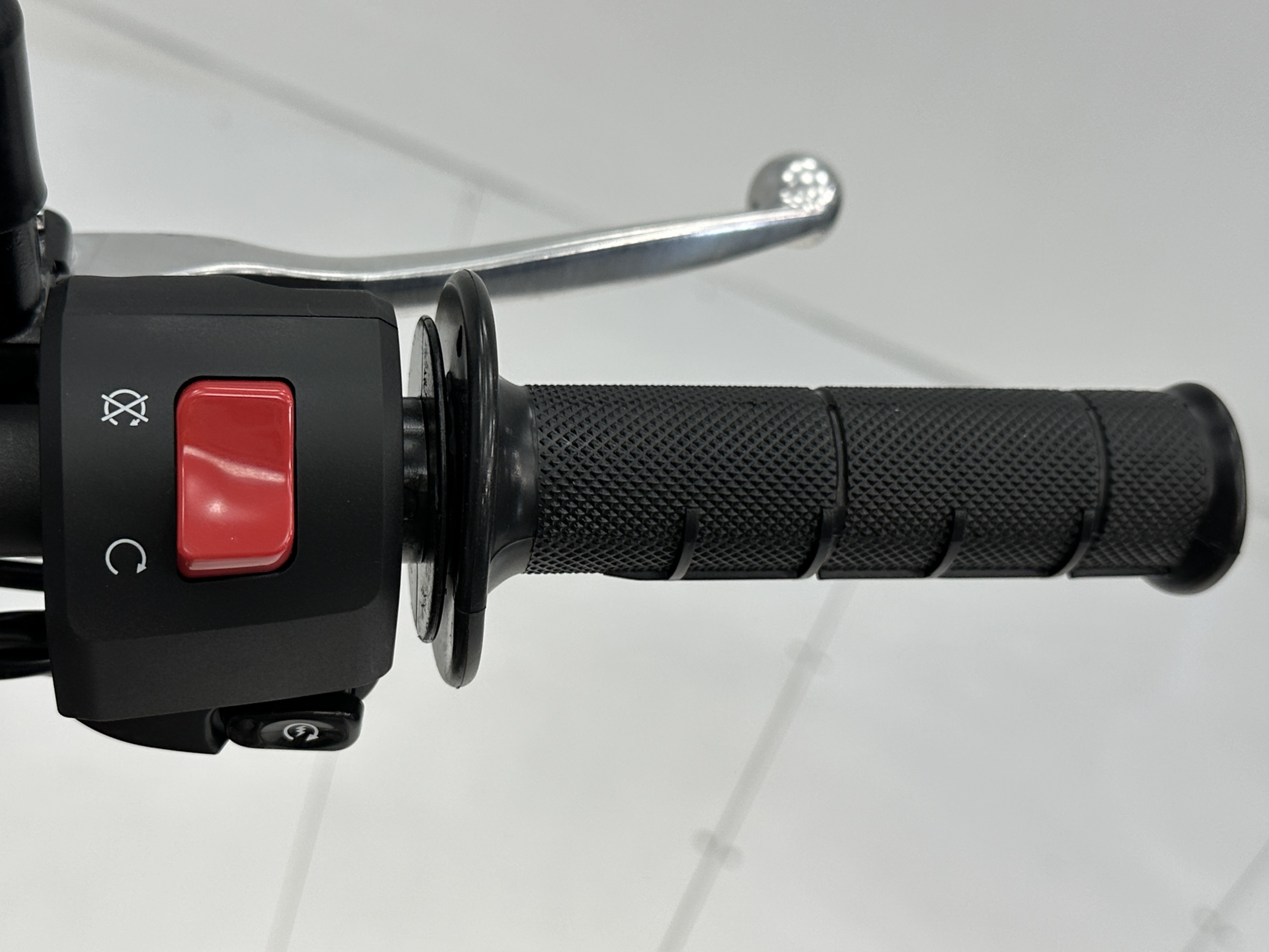 2026 Kawasaki KLX 300 - Photo 8