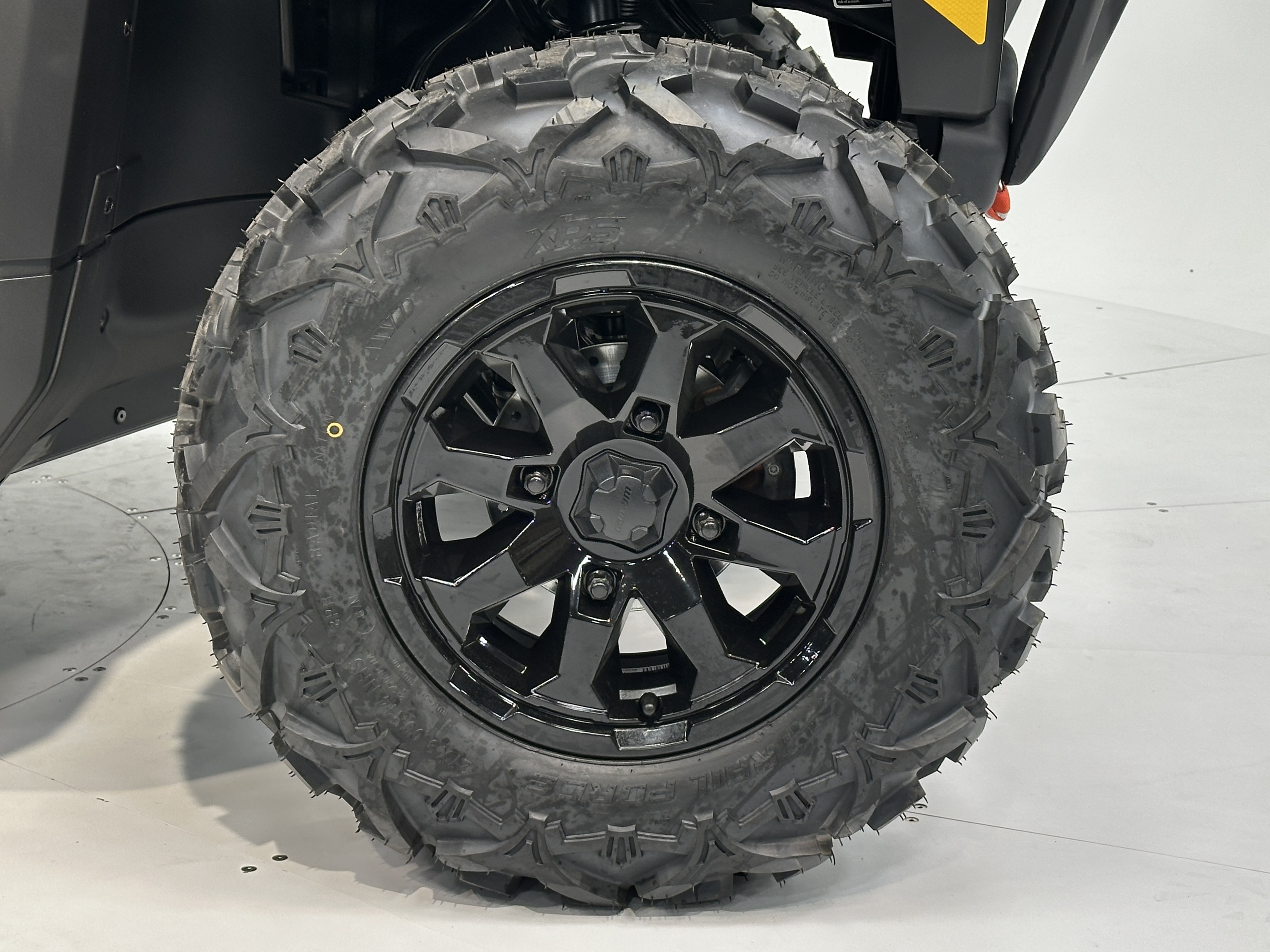 2025 Can-Am Defender XT HD9 - Photo 15