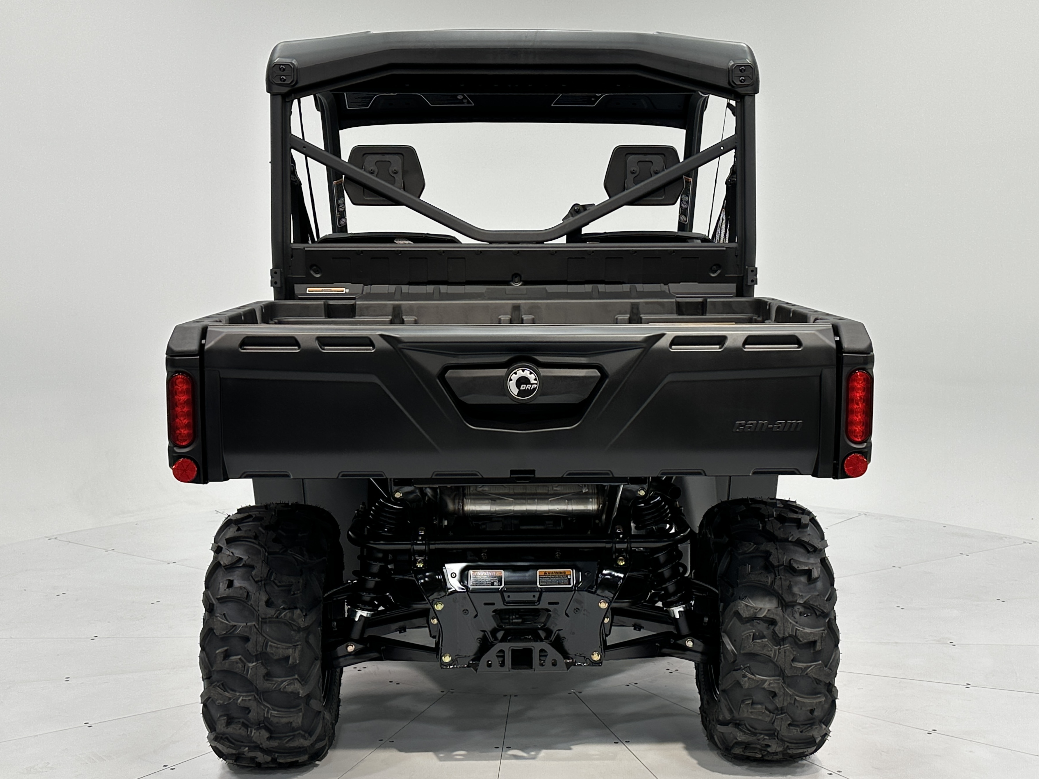 2025 Can-Am Defender XT HD9 - Photo 2