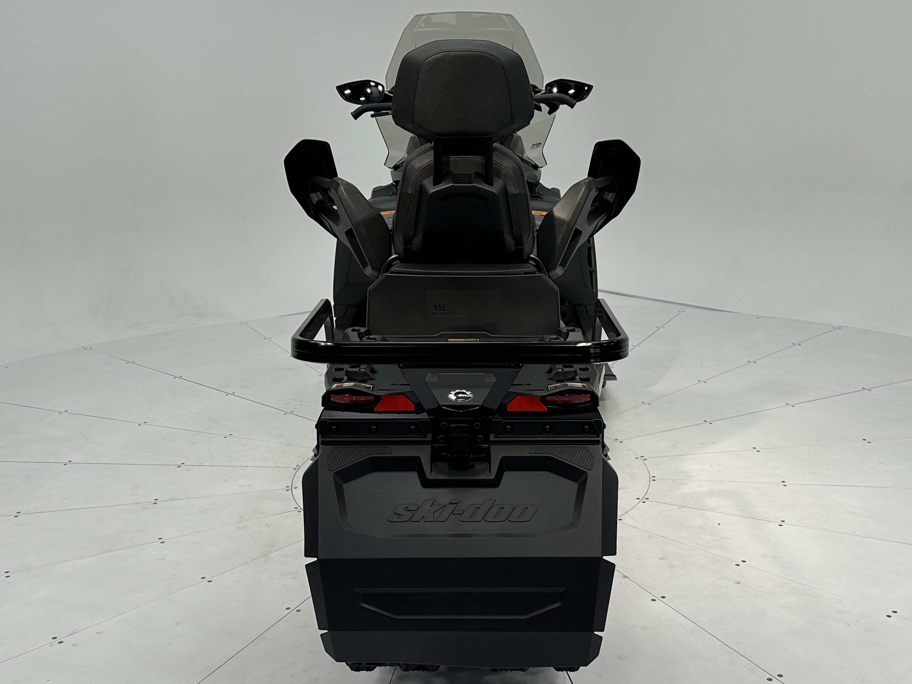 2026 Ski-Doo EXPEDITION LE 20" 900 ACE Turbo R Crosscut 1.5" E.S. - Photo 2