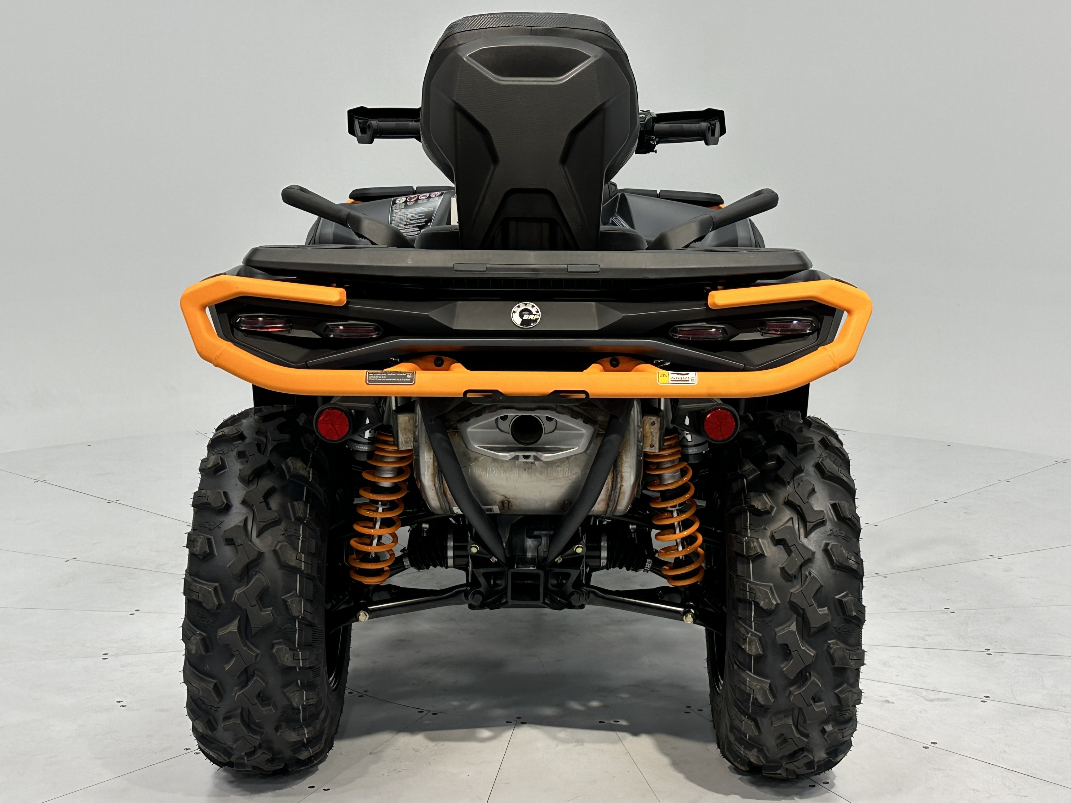 2025 Can-Am Outlander MAX XT-P 1000R - Photo 2
