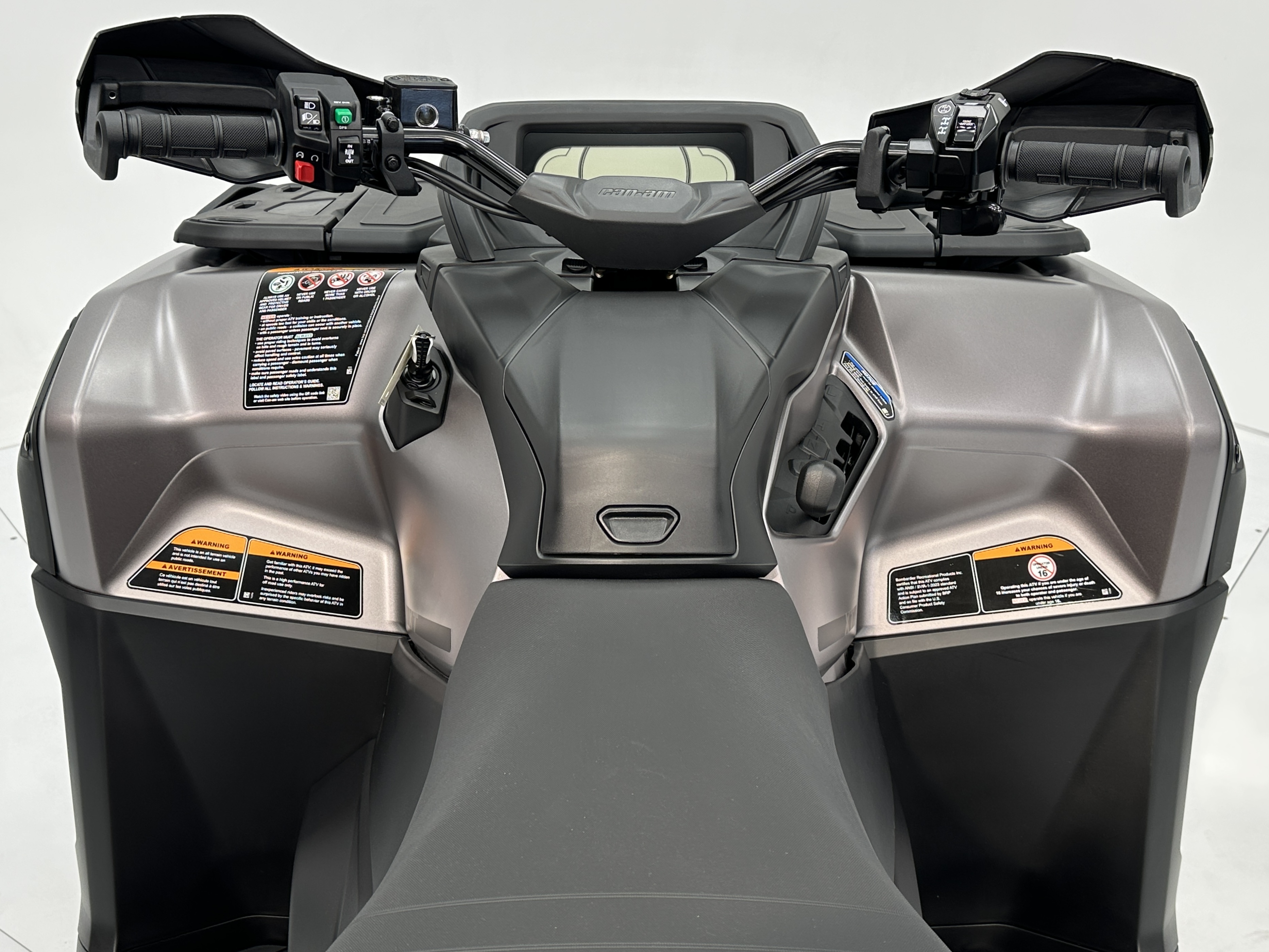 2025 Can-Am Outlander MAX XT 1000R - Photo 5