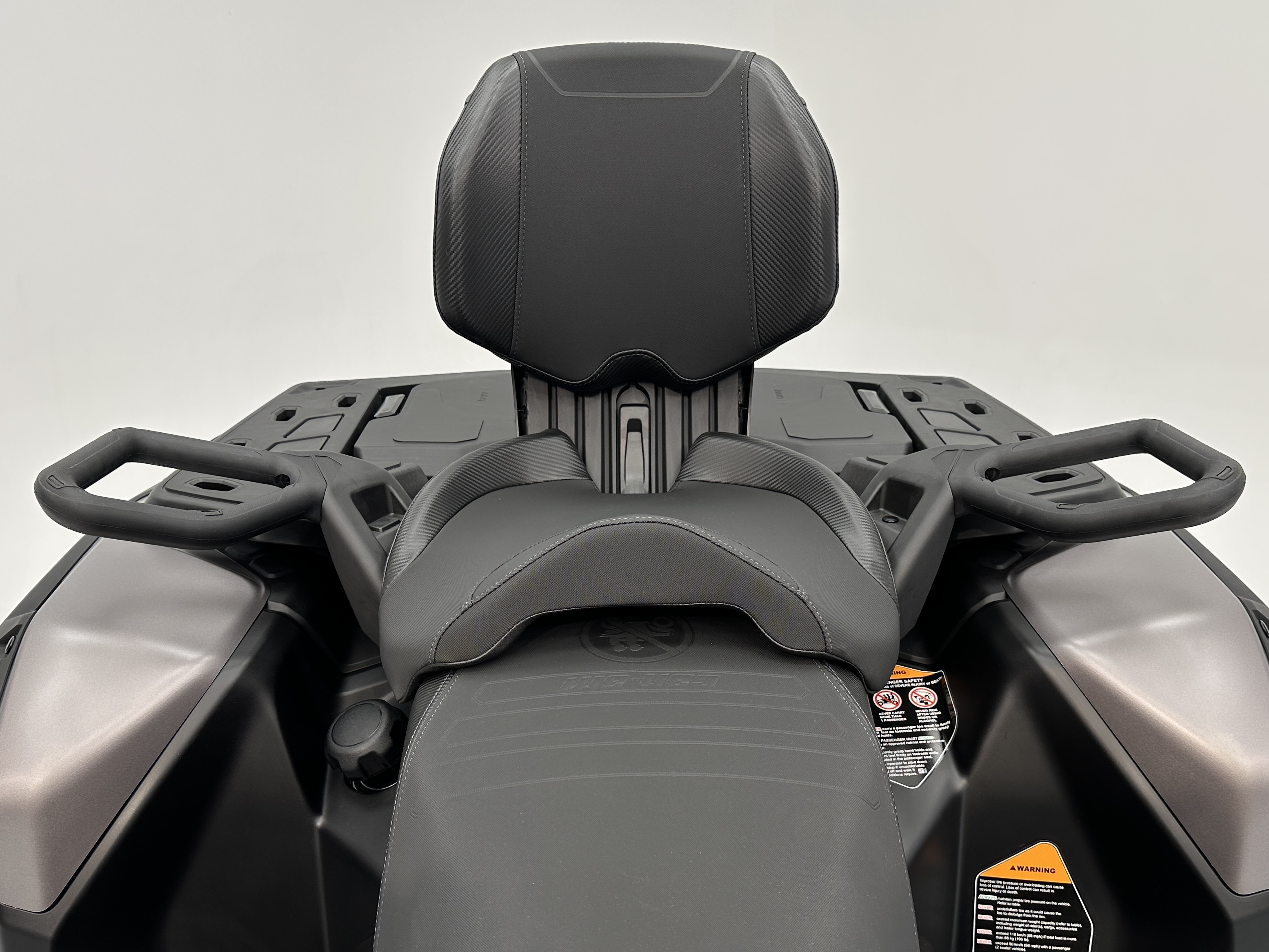 2025 Can-Am Outlander MAX XT 1000R - Photo 12