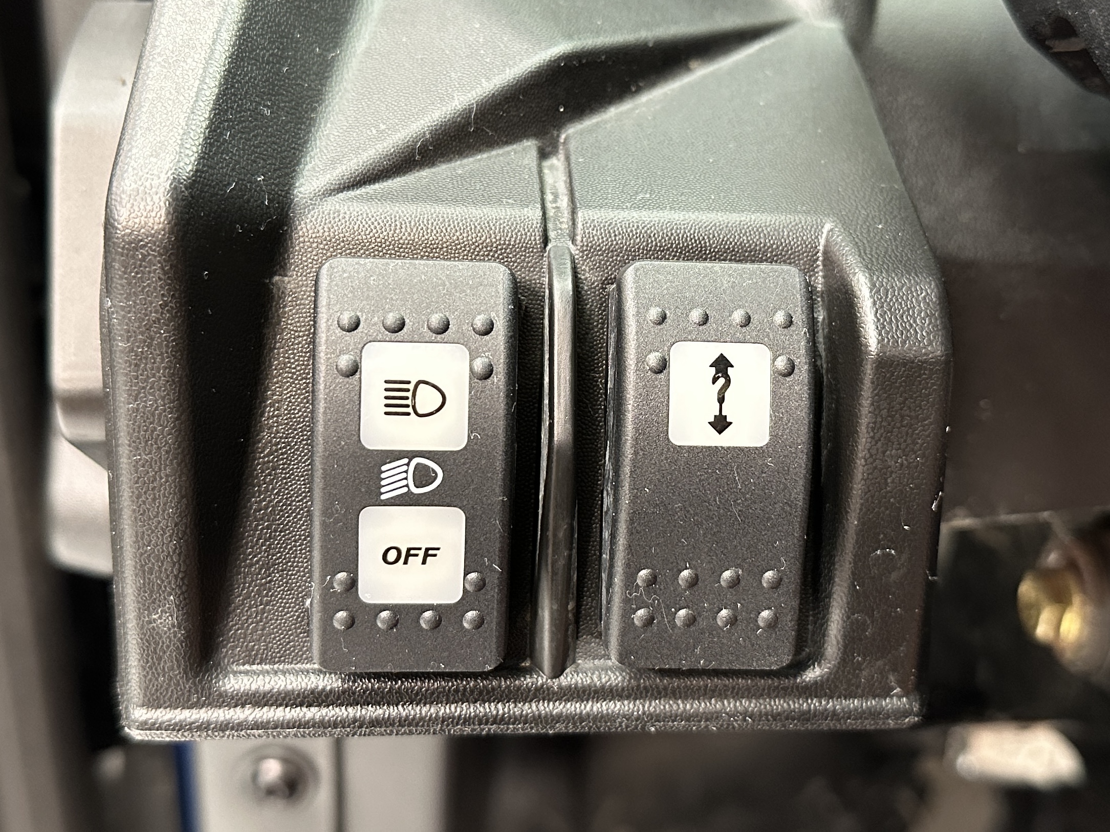 2022 Can-Am Commander XT 700 - Photo 9