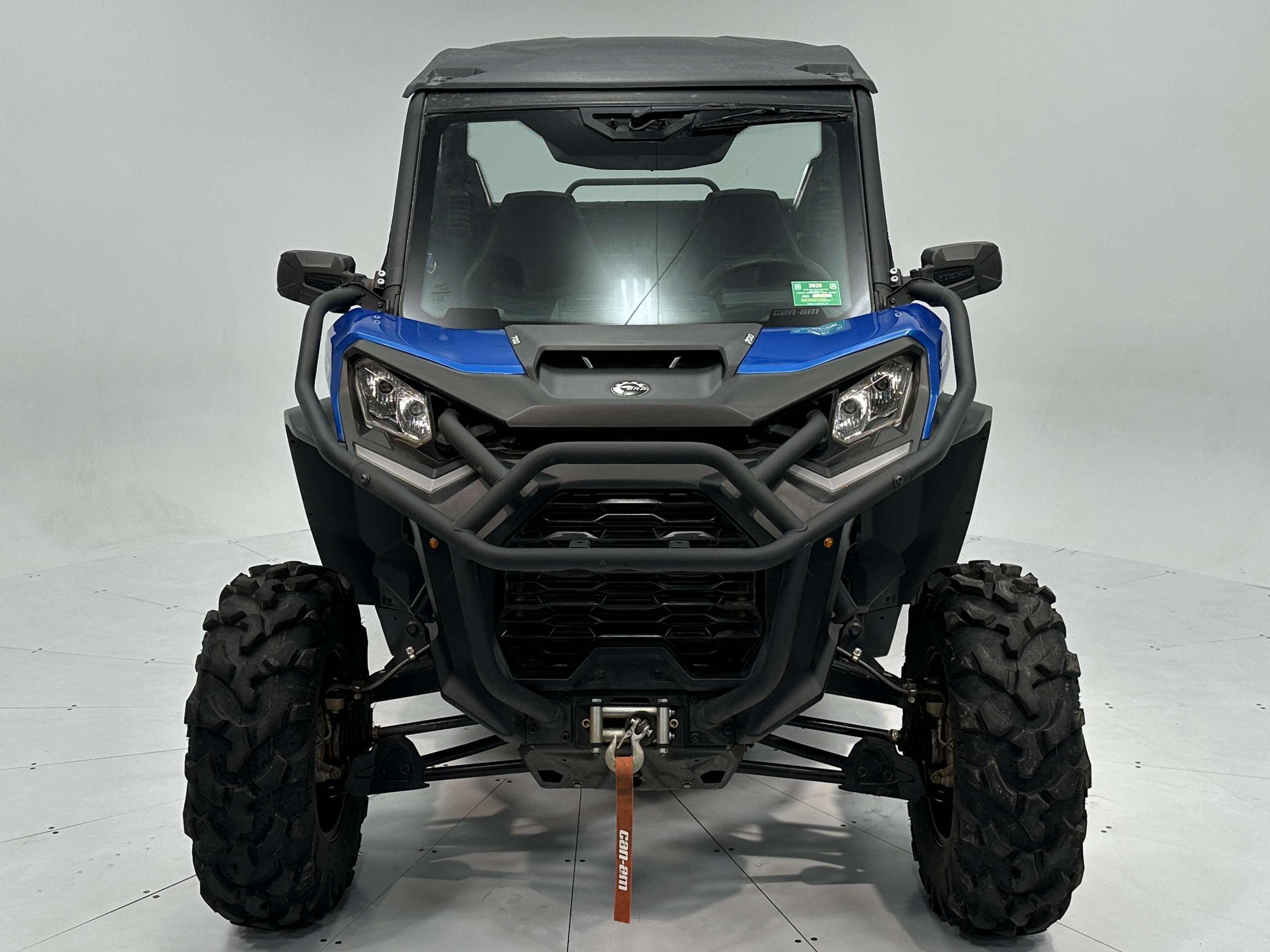 2022 Can-Am Commander XT 700 - Photo 4