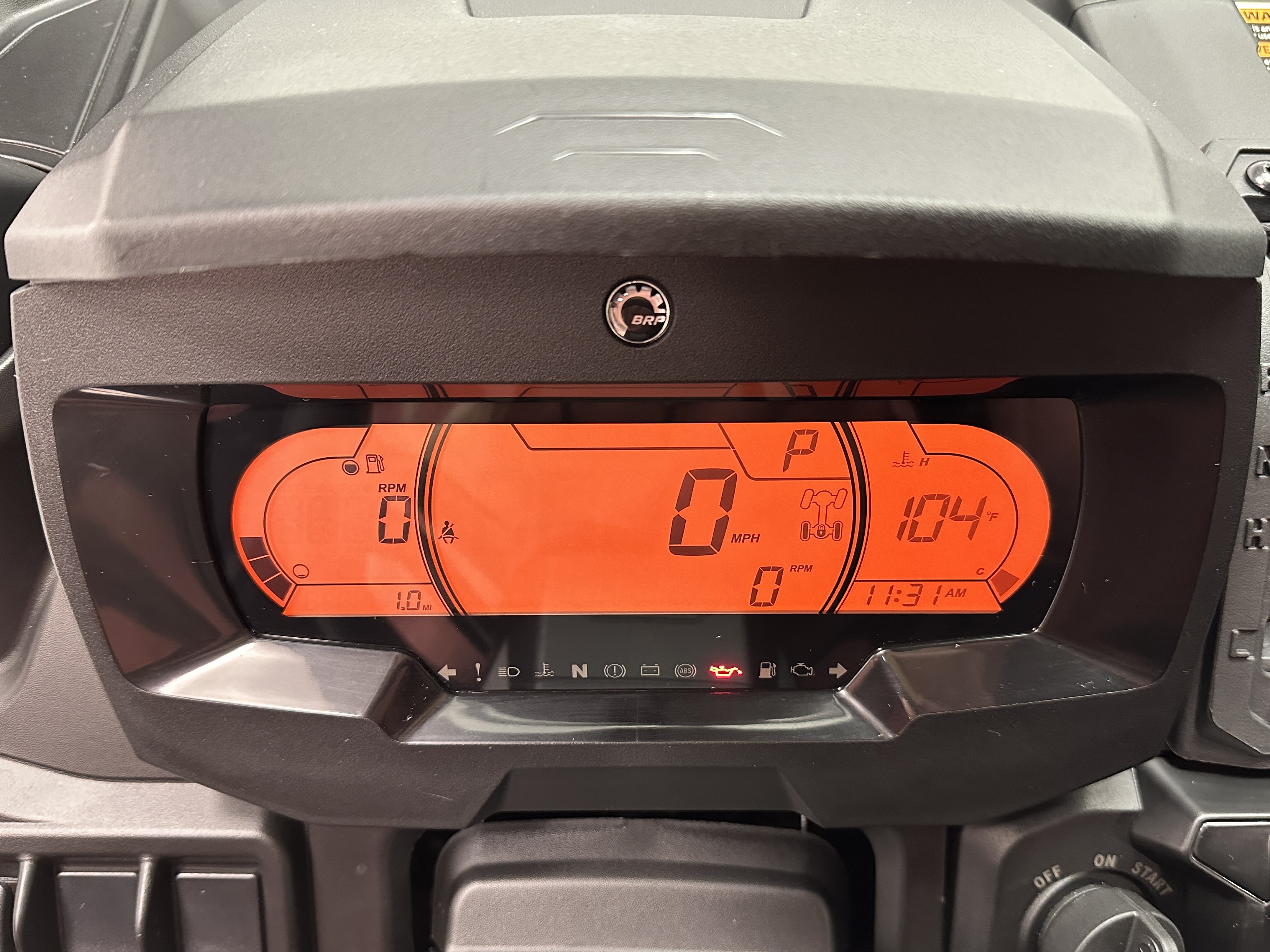 2025 Can-Am Defender MAX LIMITED CAB HD10 - Photo 7