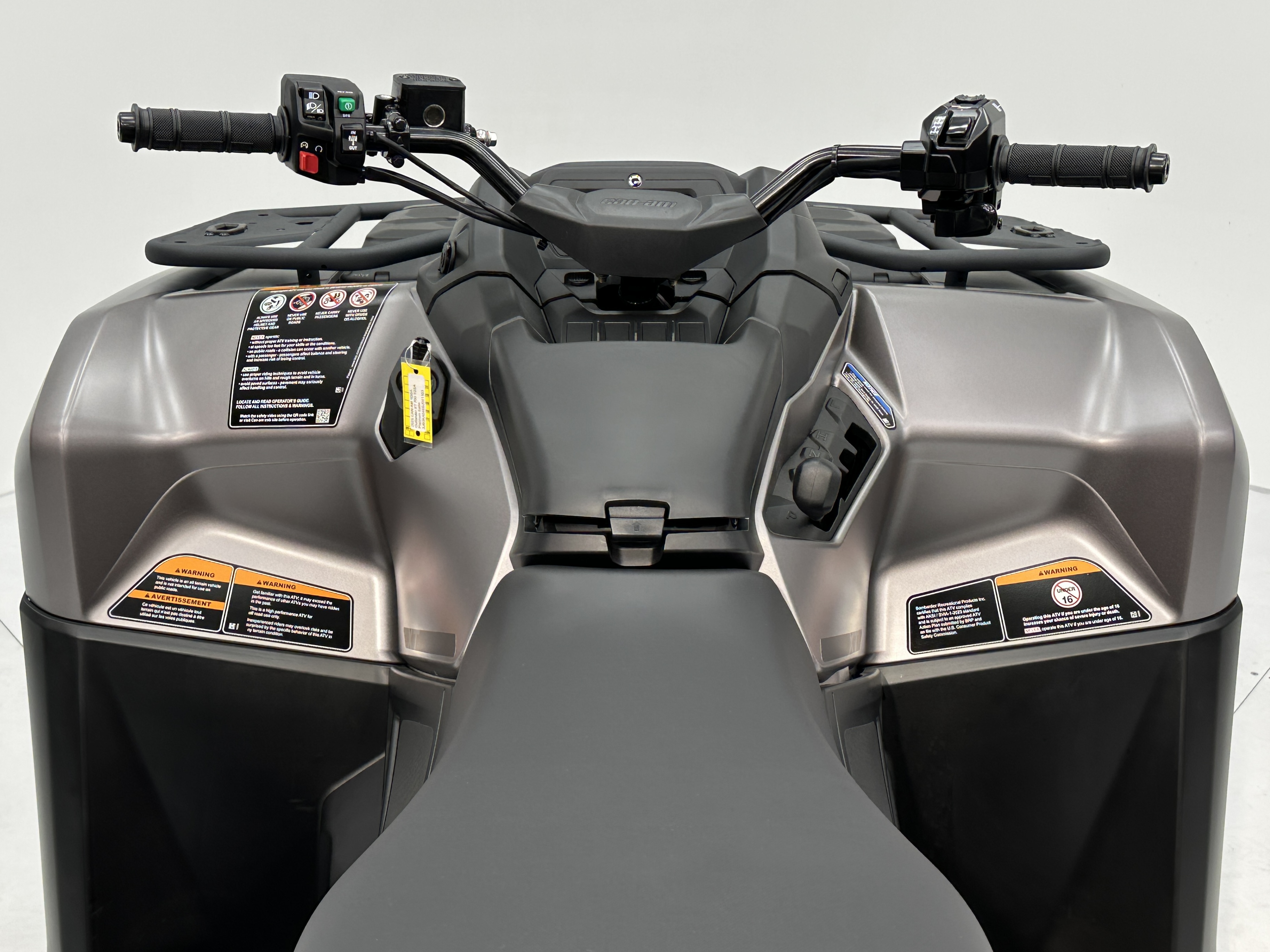 2025 Can-Am Outlander XT 700 - Photo 5