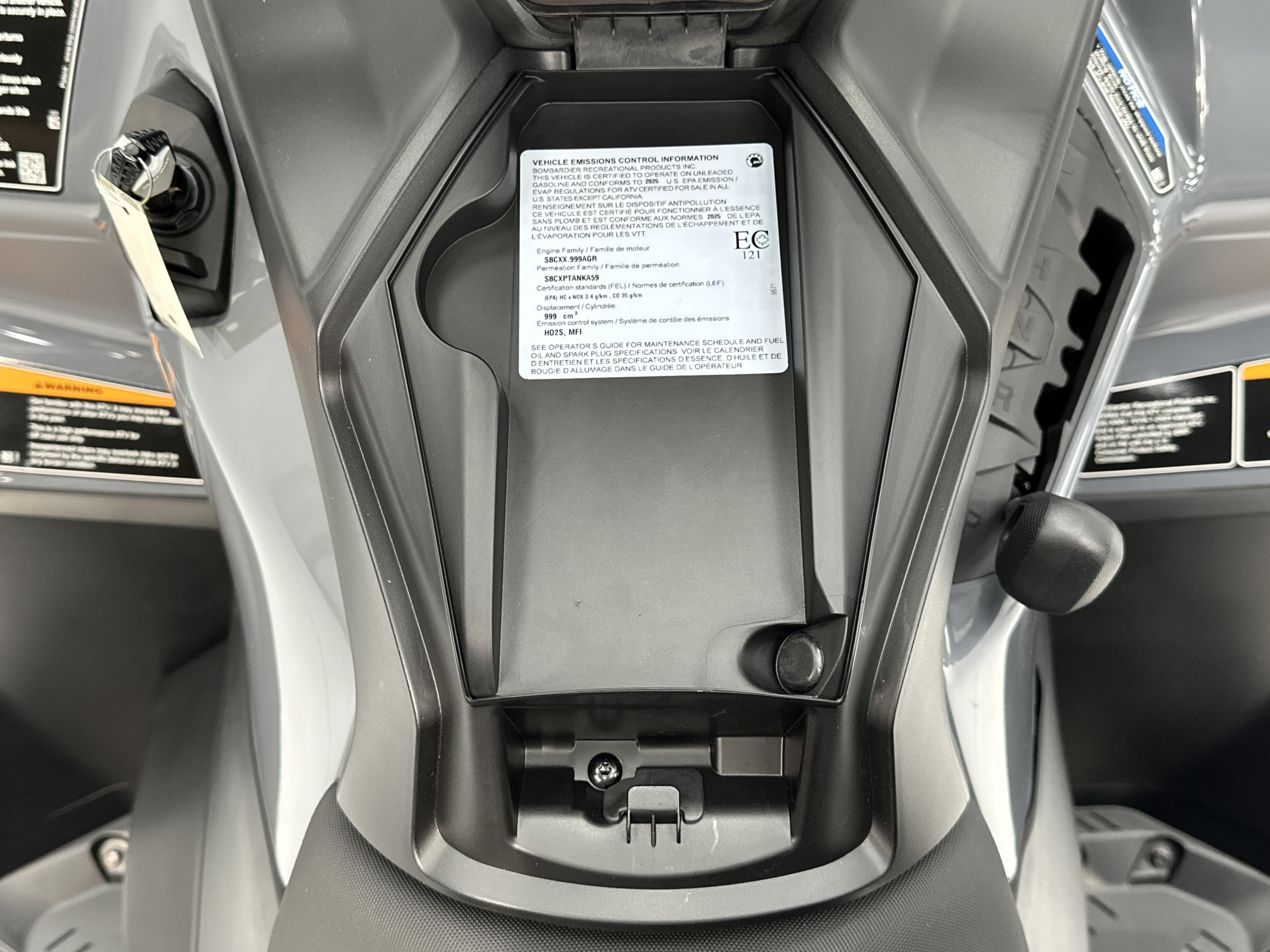 2025 Can-Am Outlander MAX DPS 850 - Photo 9