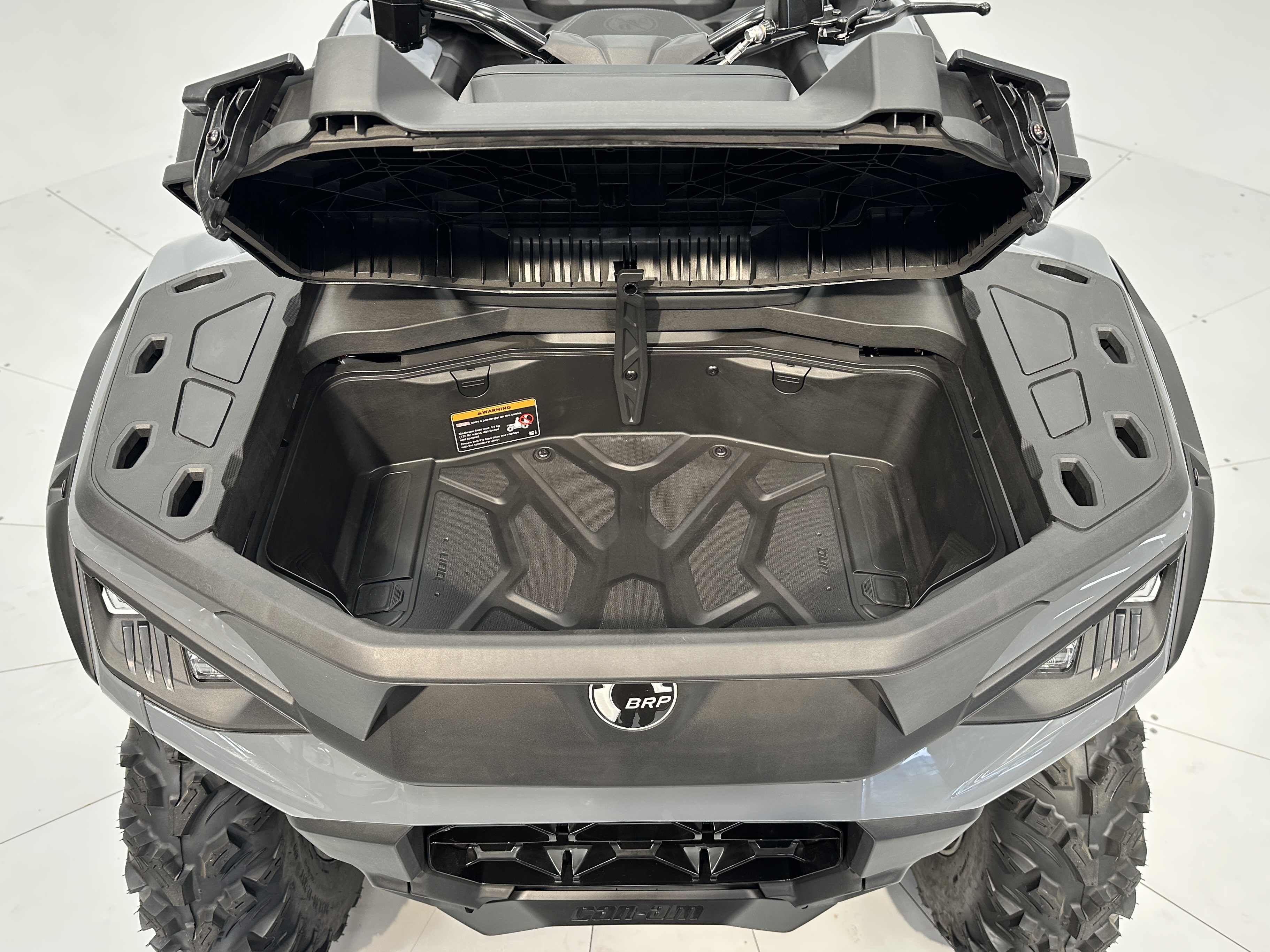 2025 Can-Am Outlander DPS 850 - Photo 10