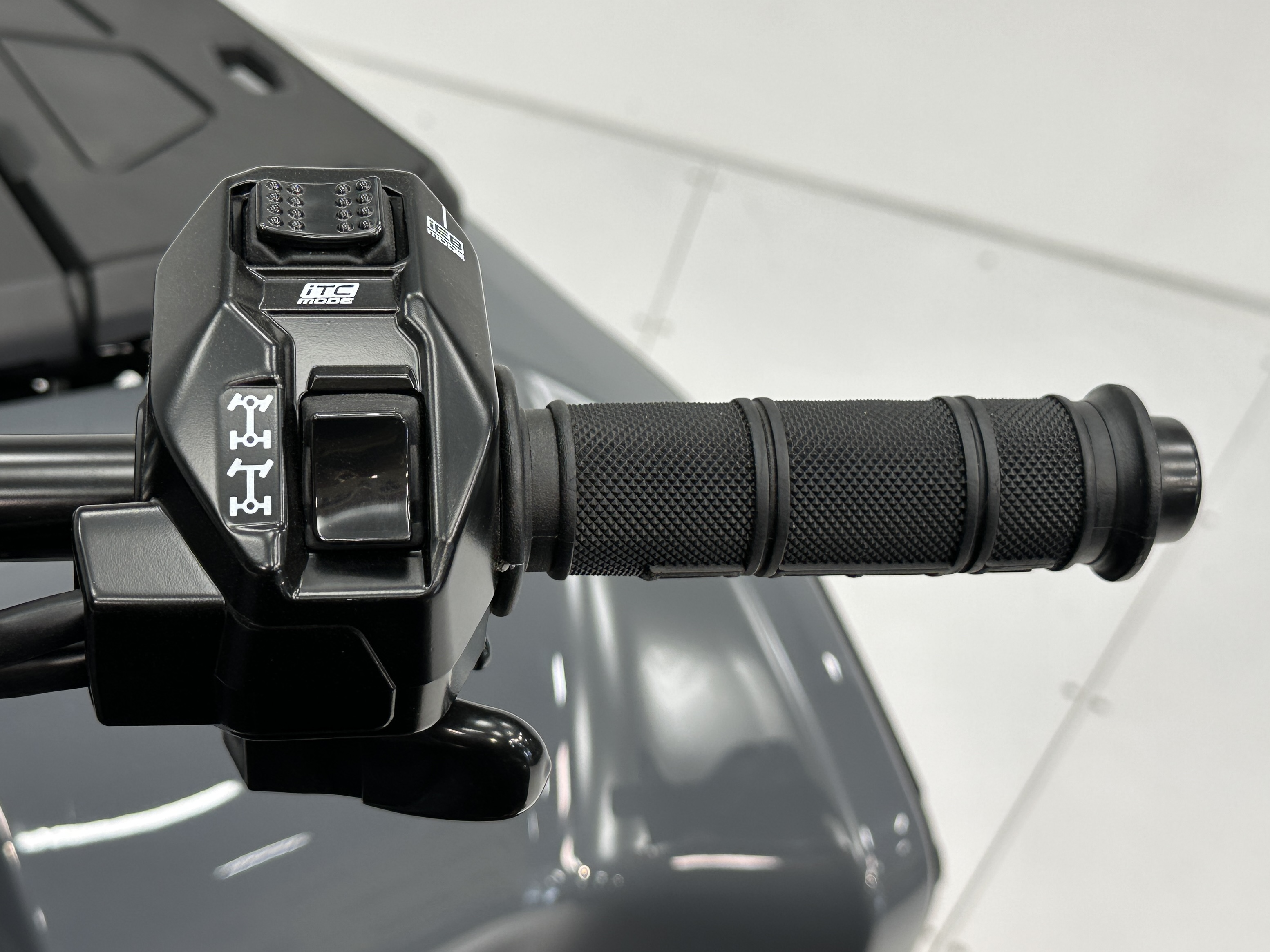 2025 Can-Am Outlander DPS 850 - Photo 8