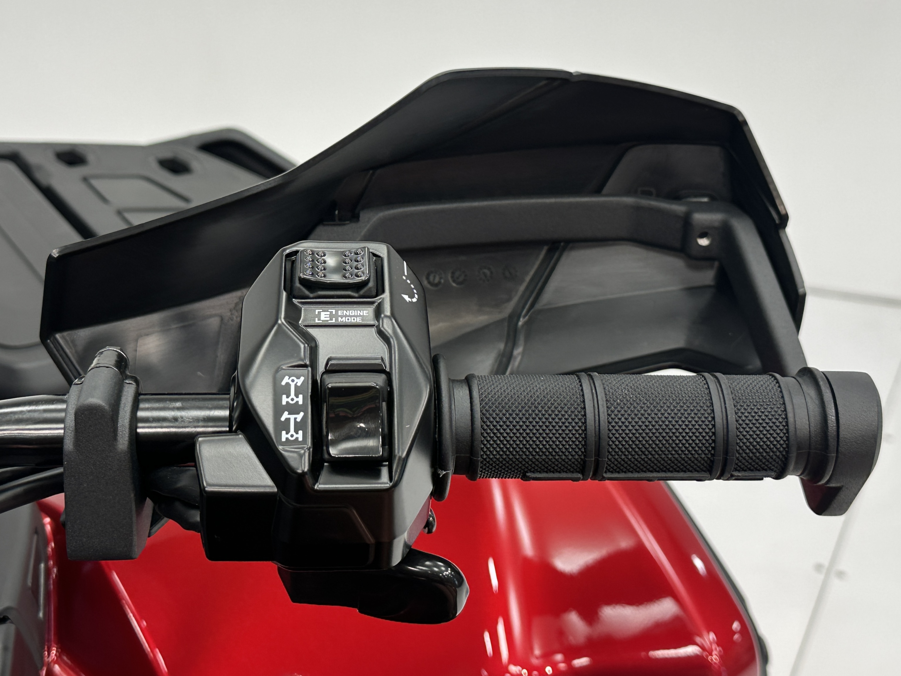 2026 Can-Am Outlander XT 850 - Photo 8