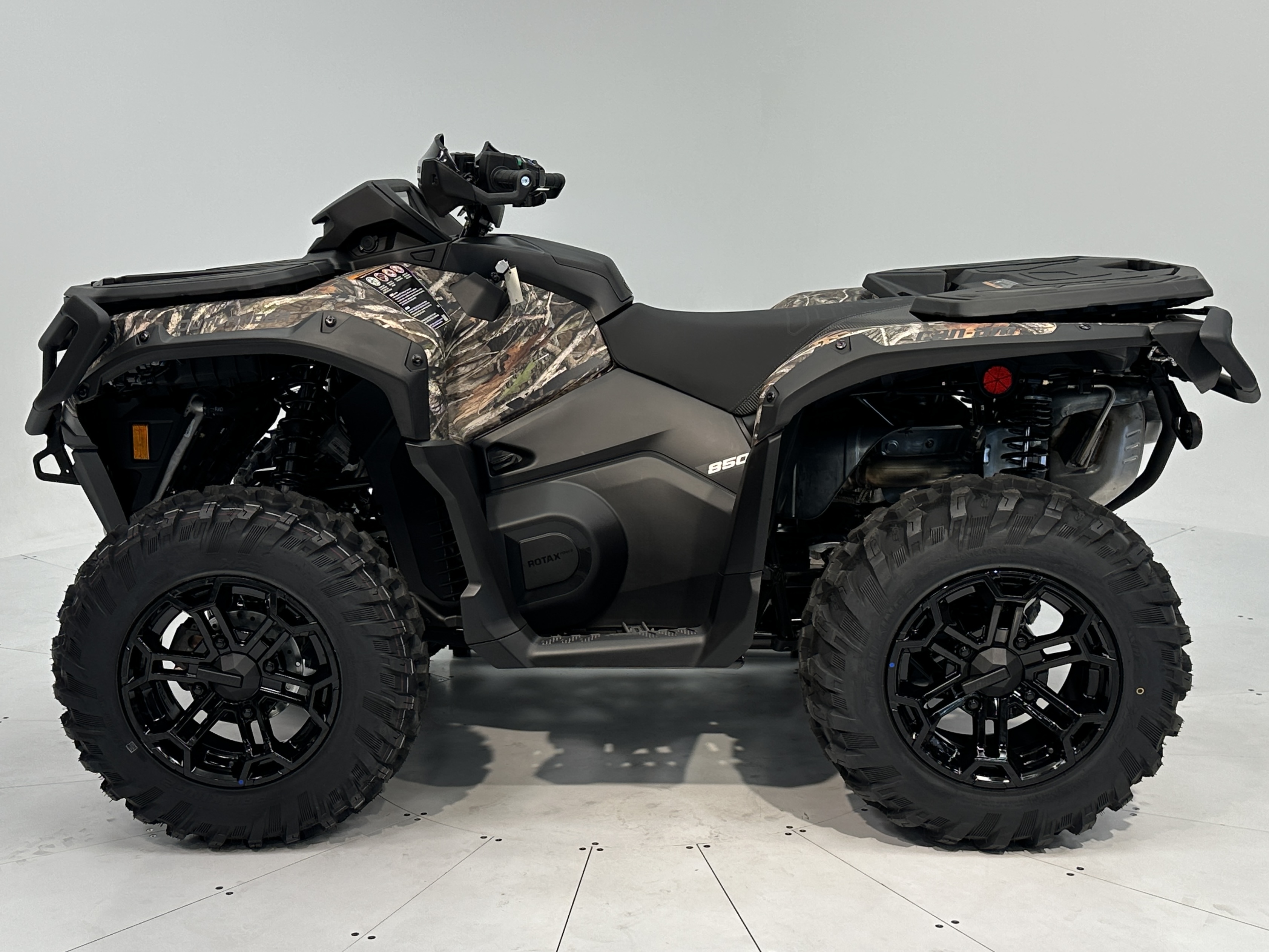 2026 Can-Am Outlander XT 850 - Photo 3
