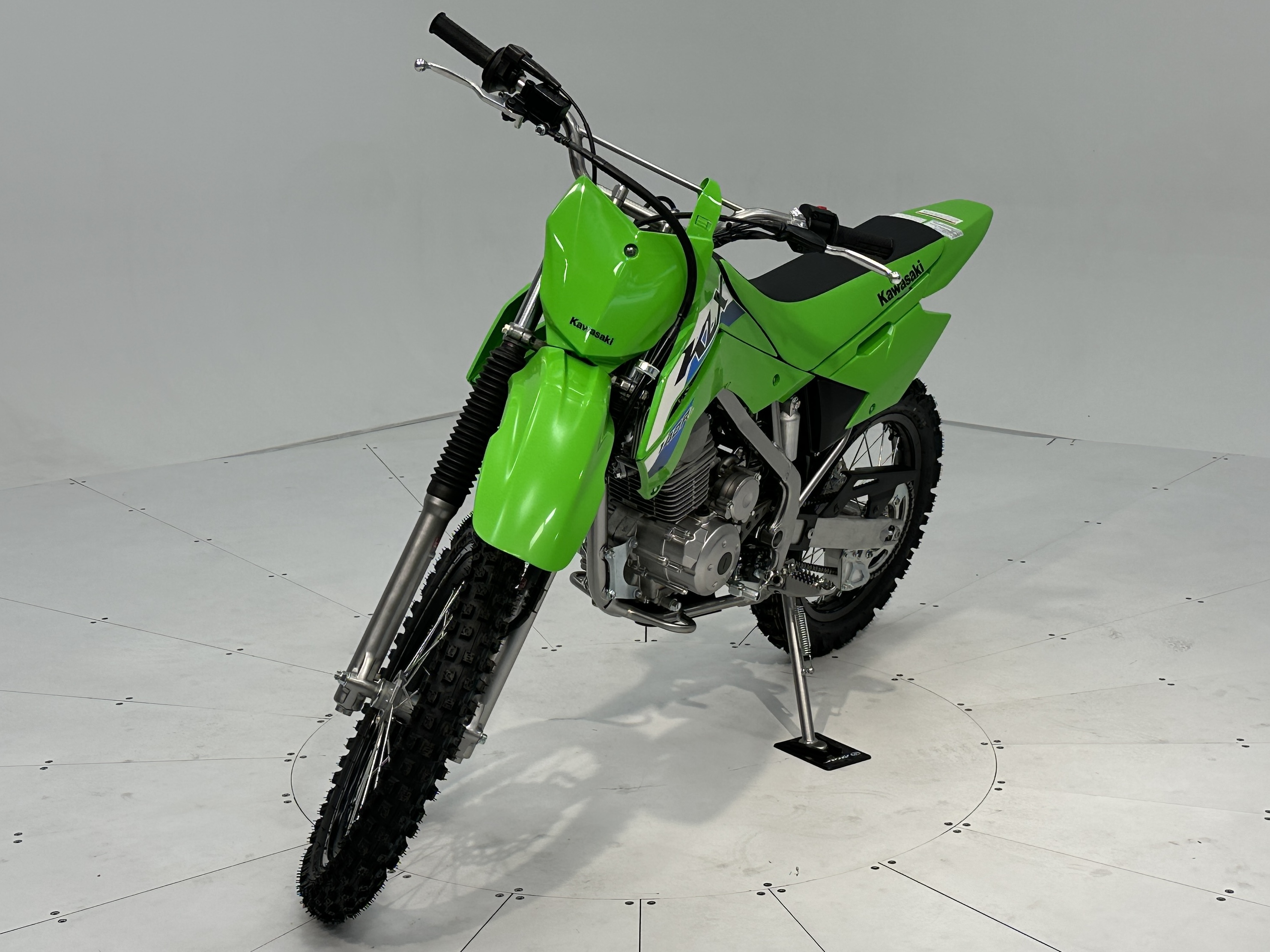 2026 Kawasaki KLX 140R L - Photo 4
