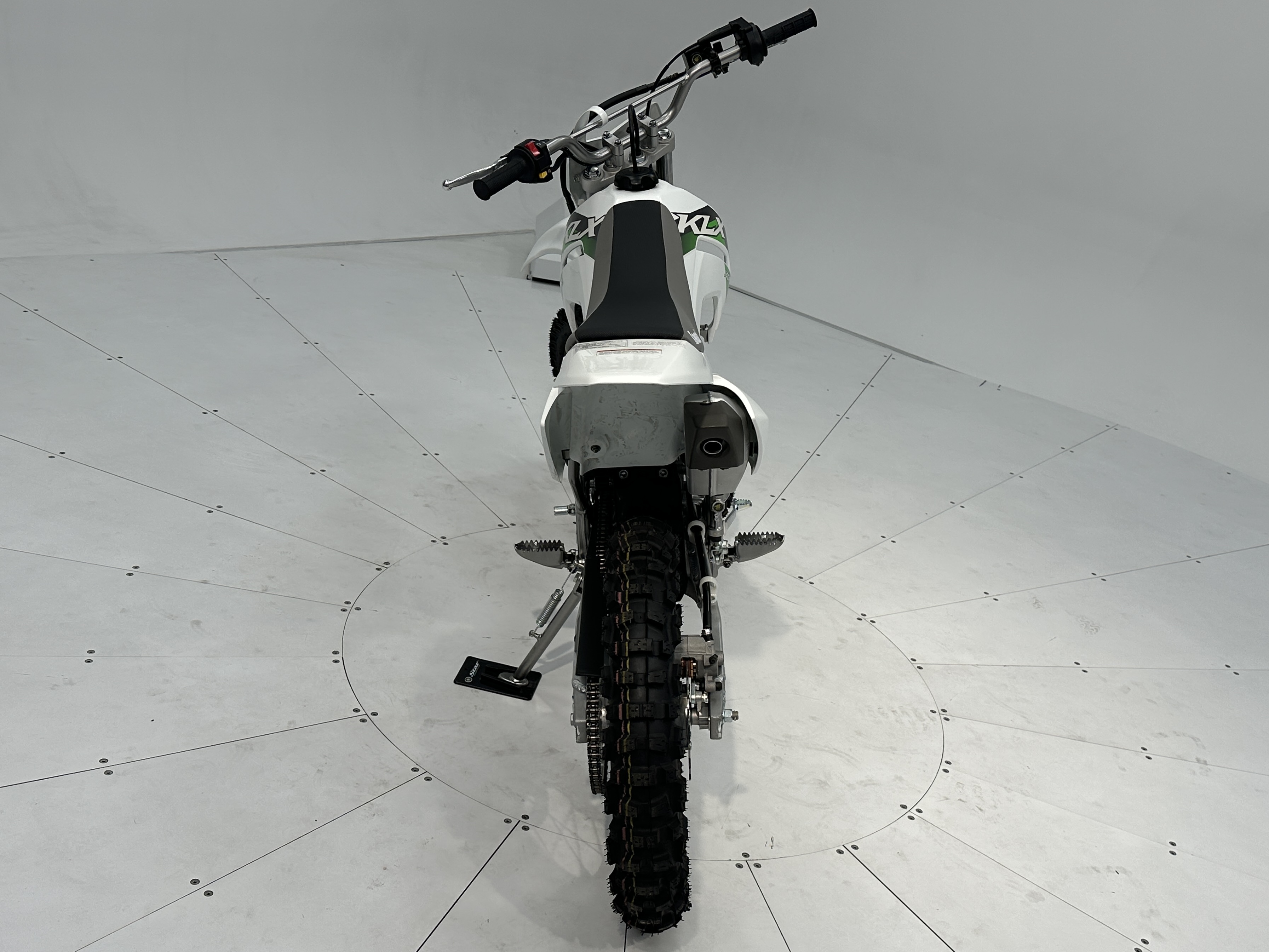 2026 Kawasaki KLX 140R L - Photo 2