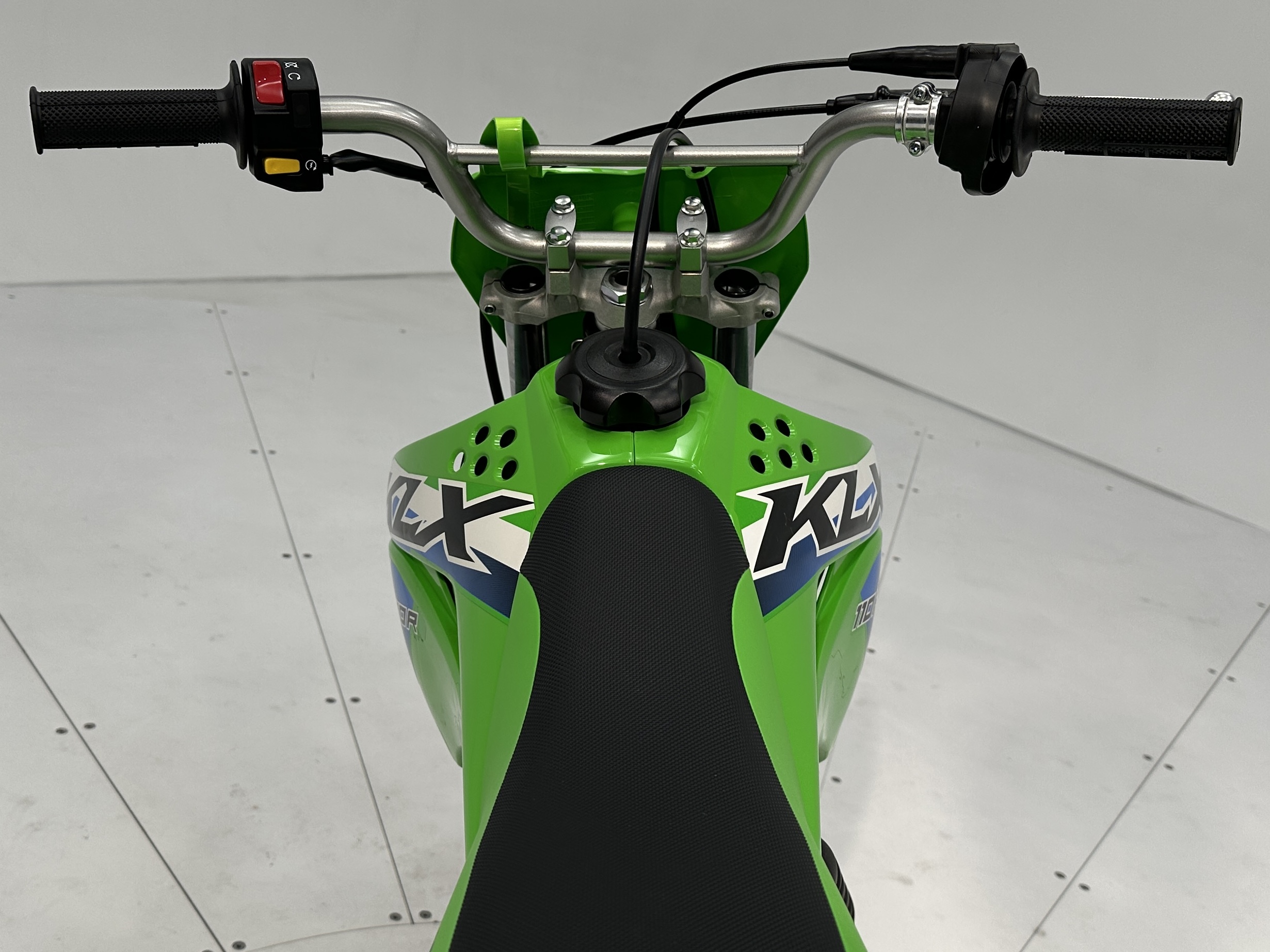 2026 Kawasaki KLX 110R - Photo 5
