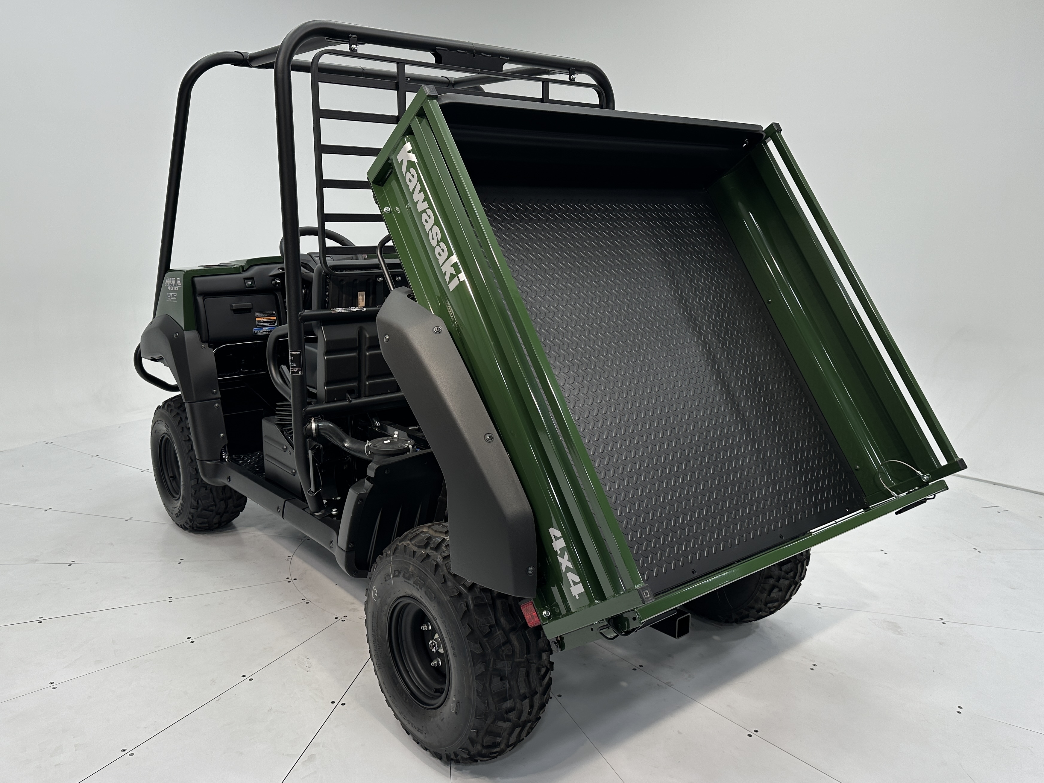 2026 Kawasaki MULE 4010 4X4 - Photo 12