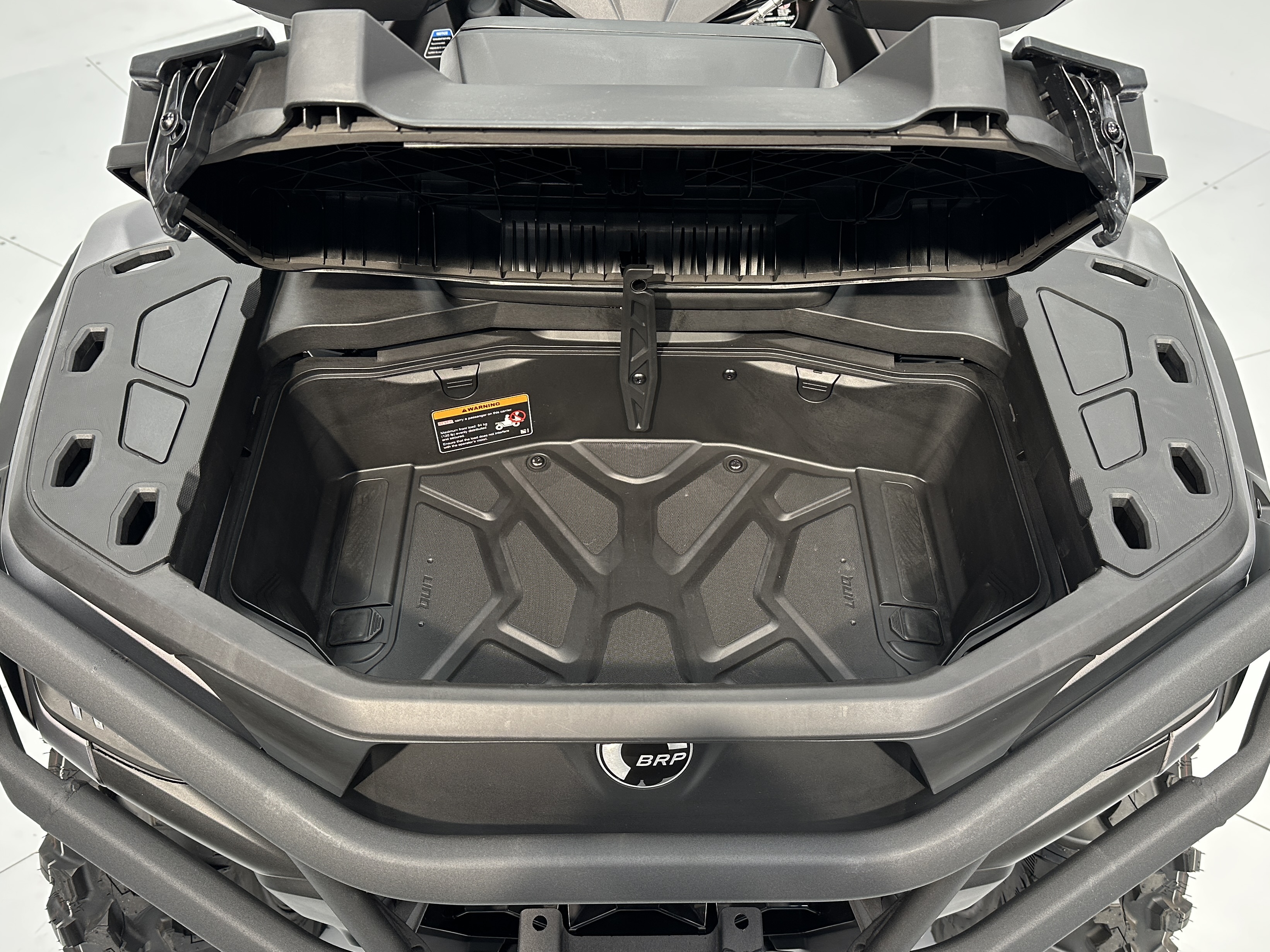2026 Can-Am Outlander MAX XT 850 - Photo 10