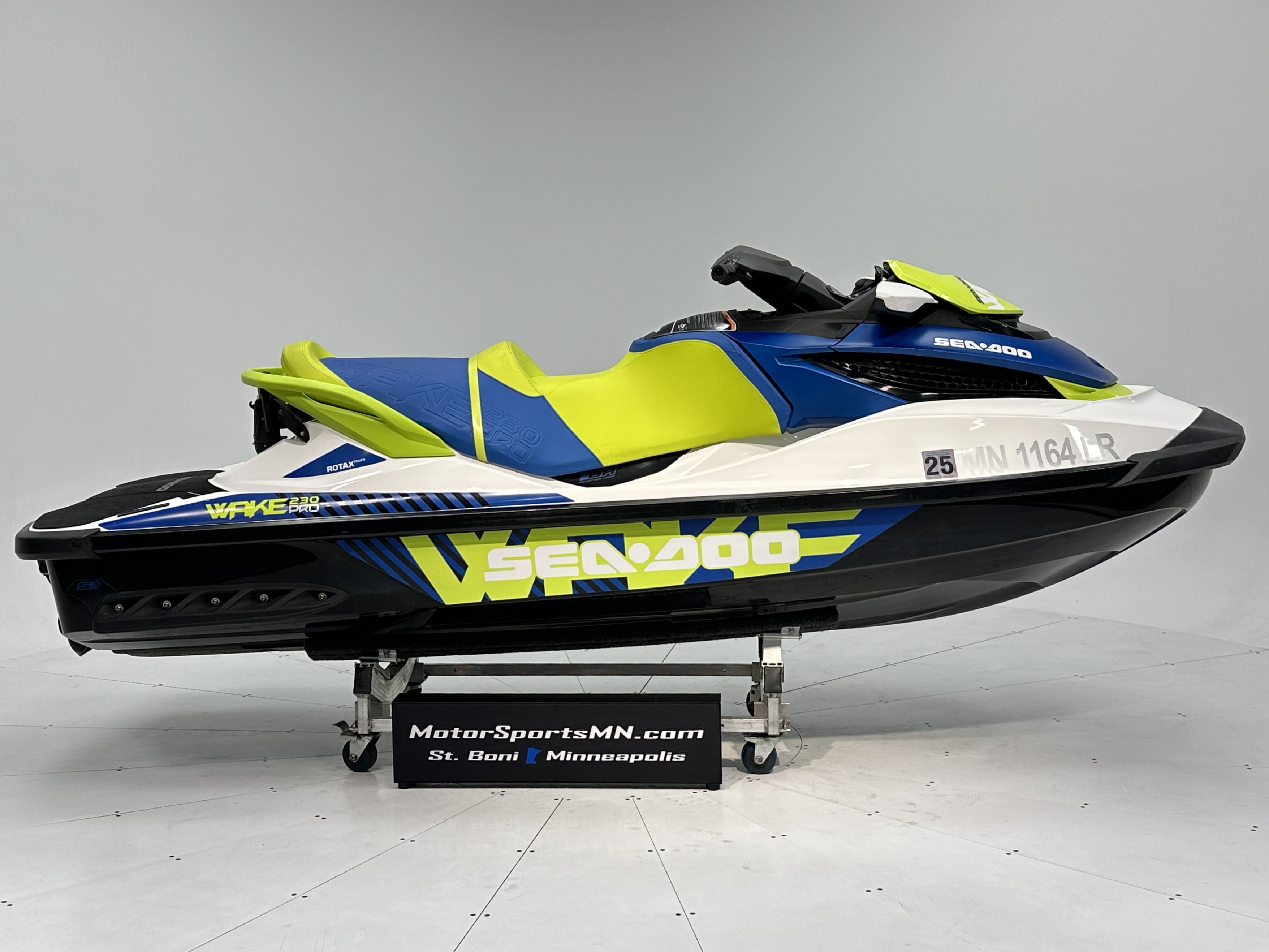 2017 Sea-Doo Wake Pro 230