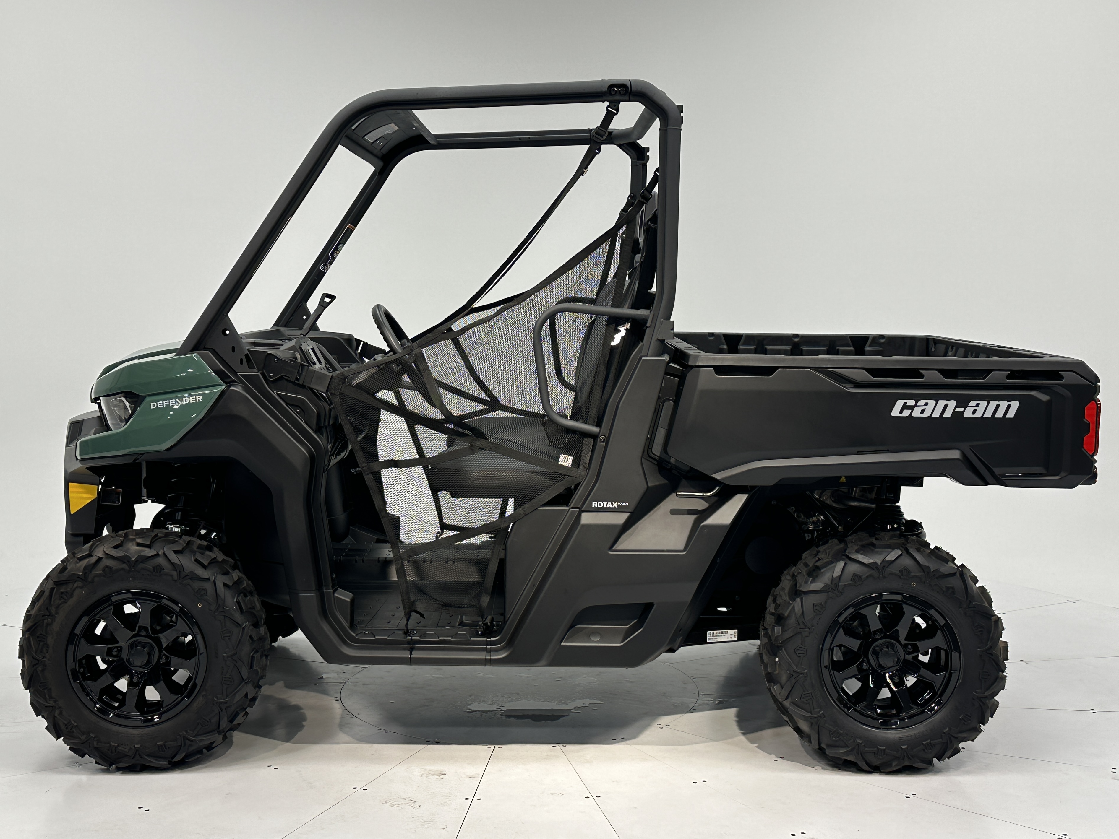 2025 Can-Am Defender DPS HD7 - Photo 3