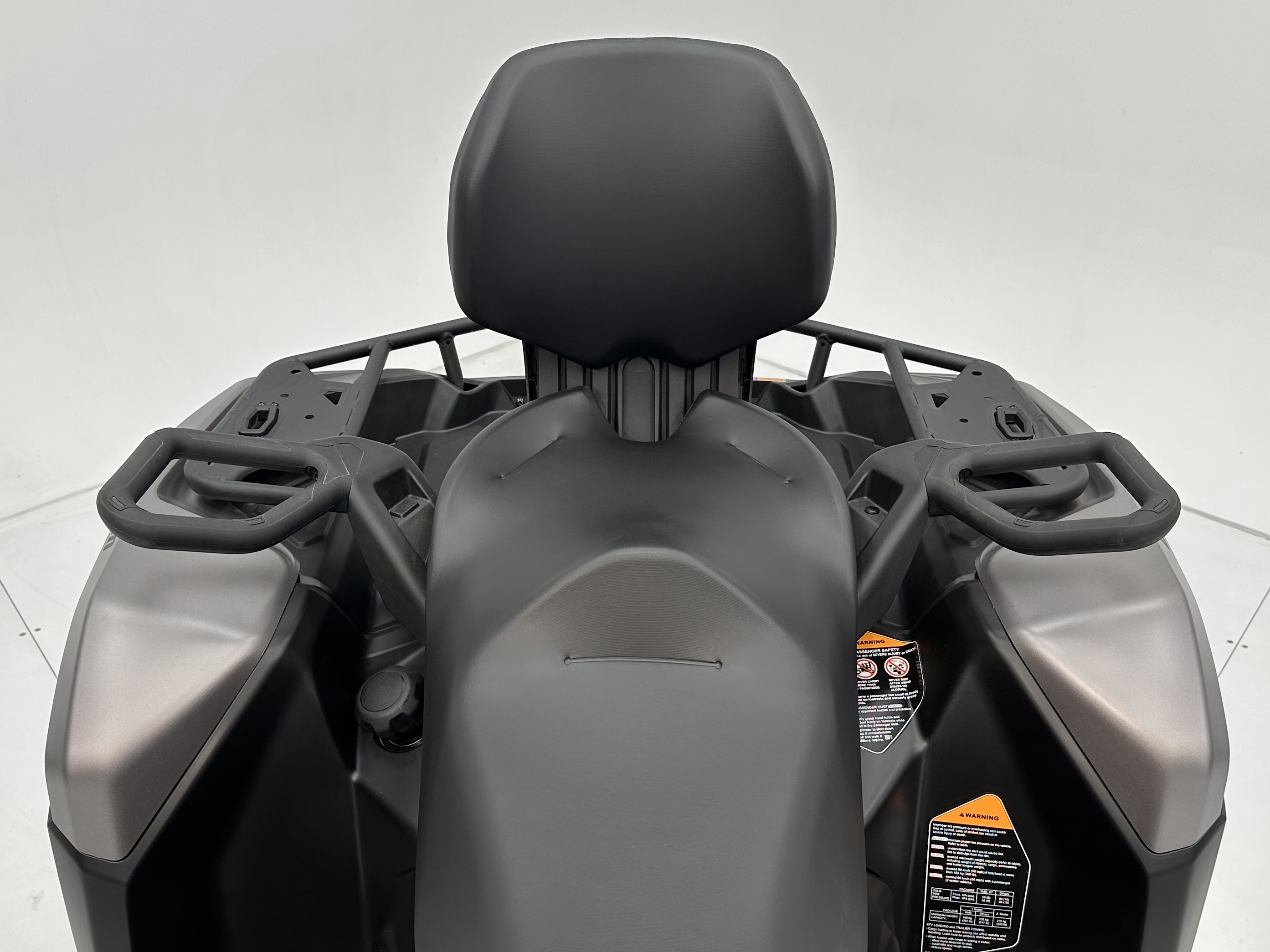 2025 Can-Am Outlander MAX XT 700 - Photo 11
