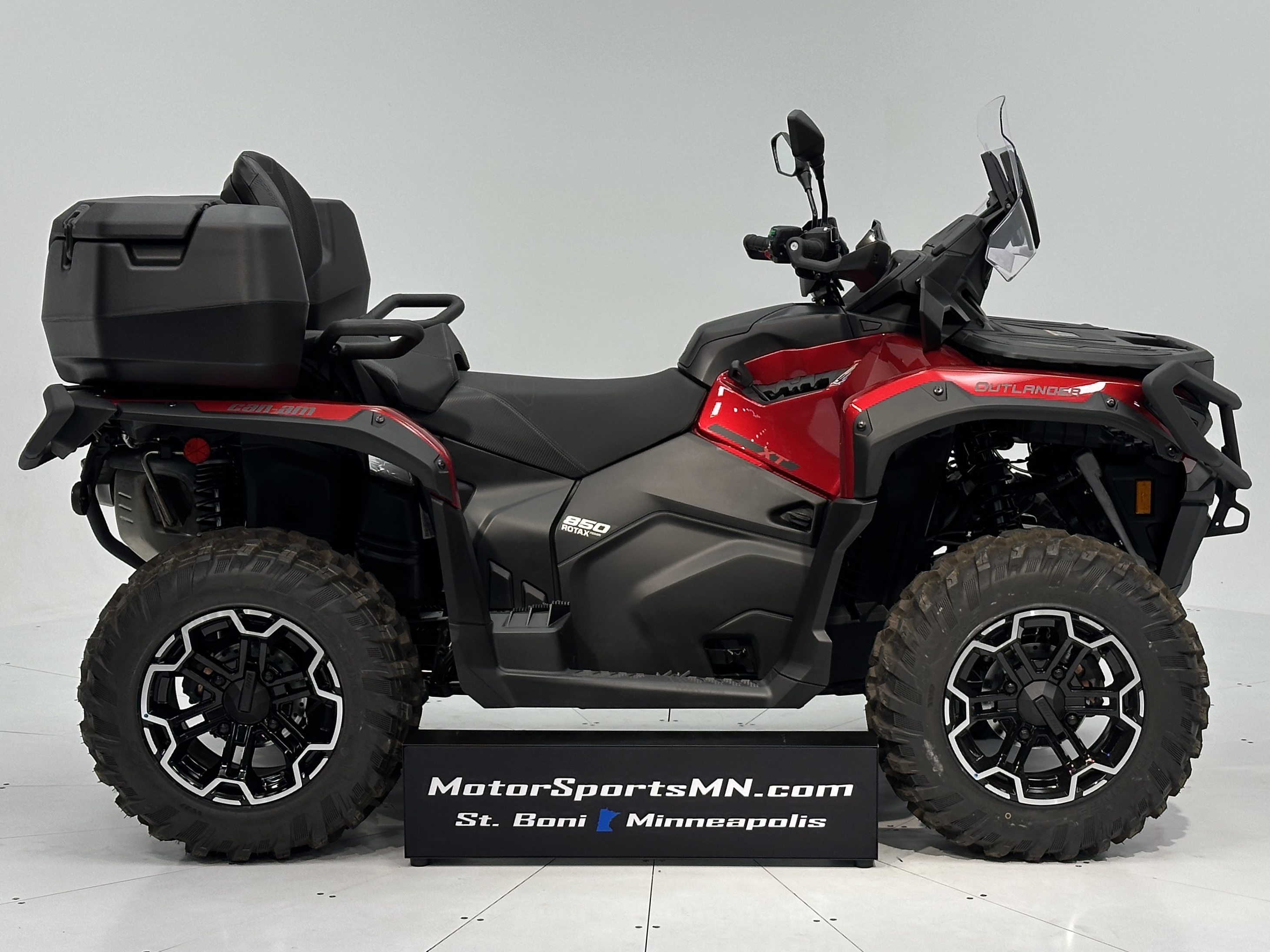 2025 Can-Am Outlander MAX XT 850 Accessorized Demonstrator