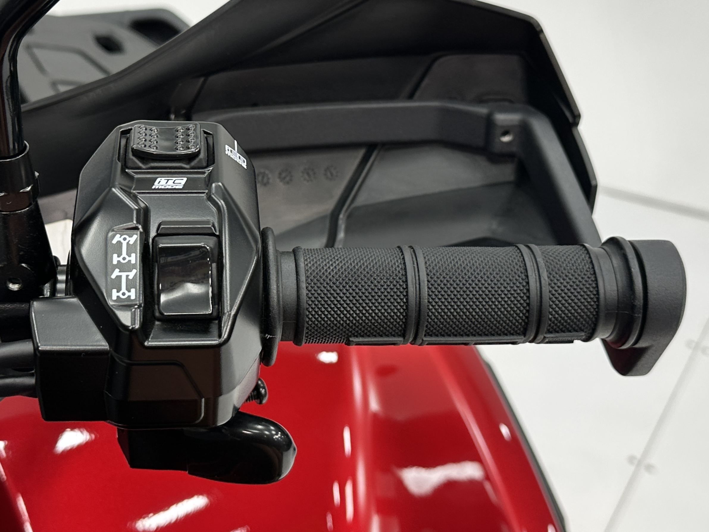 2025 Can-Am Outlander MAX XT 850 Accessorized Demonstrator - Photo 8