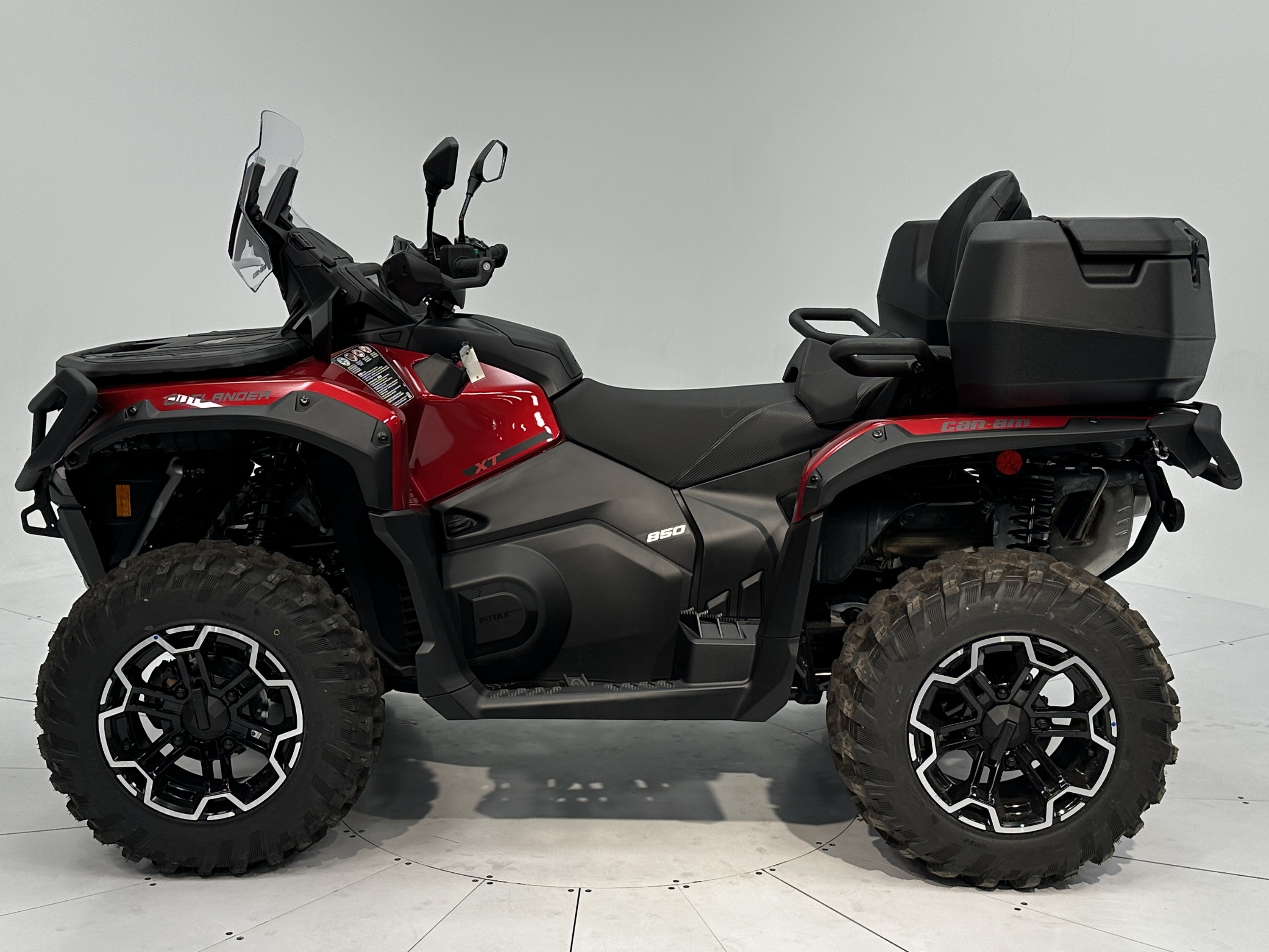 2025 Can-Am Outlander MAX XT 850 Accessorized Demonstrator - Photo 3