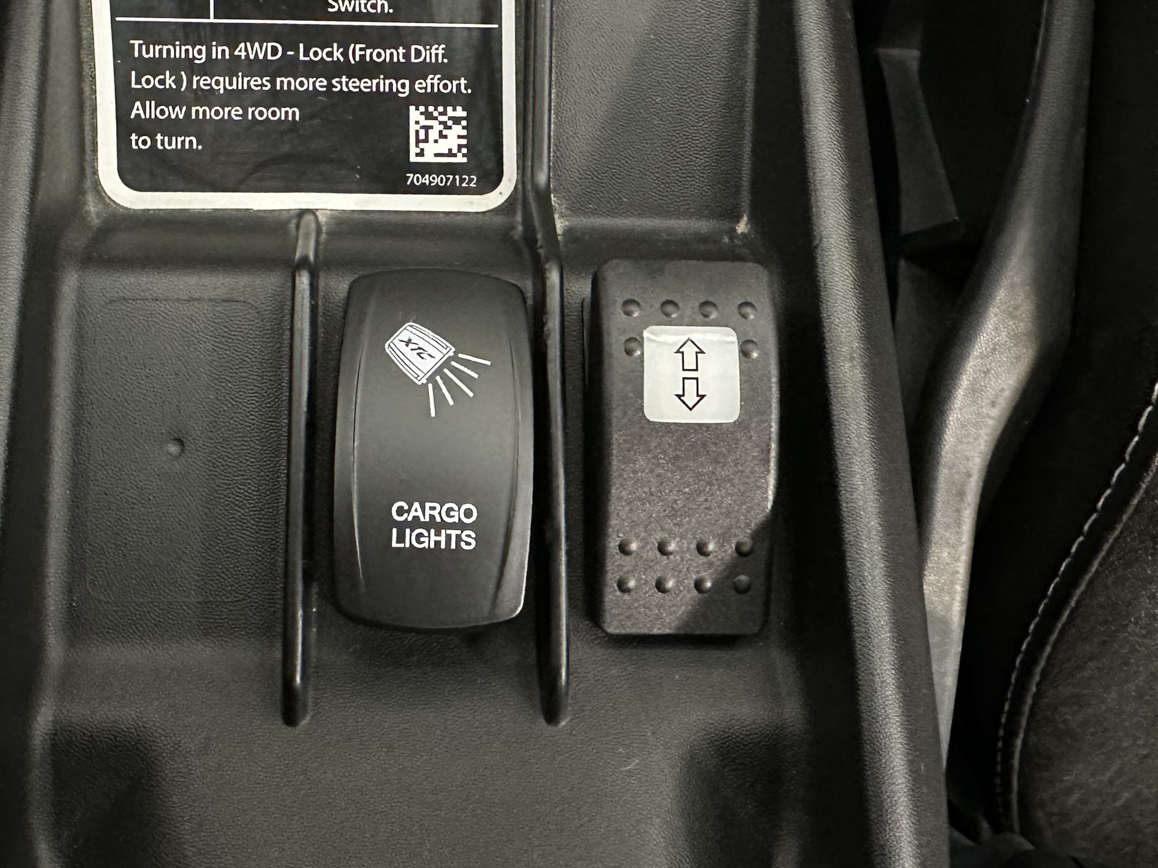 2025 Can-Am Maverick X3 X rc 64'' TURBO RR Accessorized Demonstrator - Photo 11