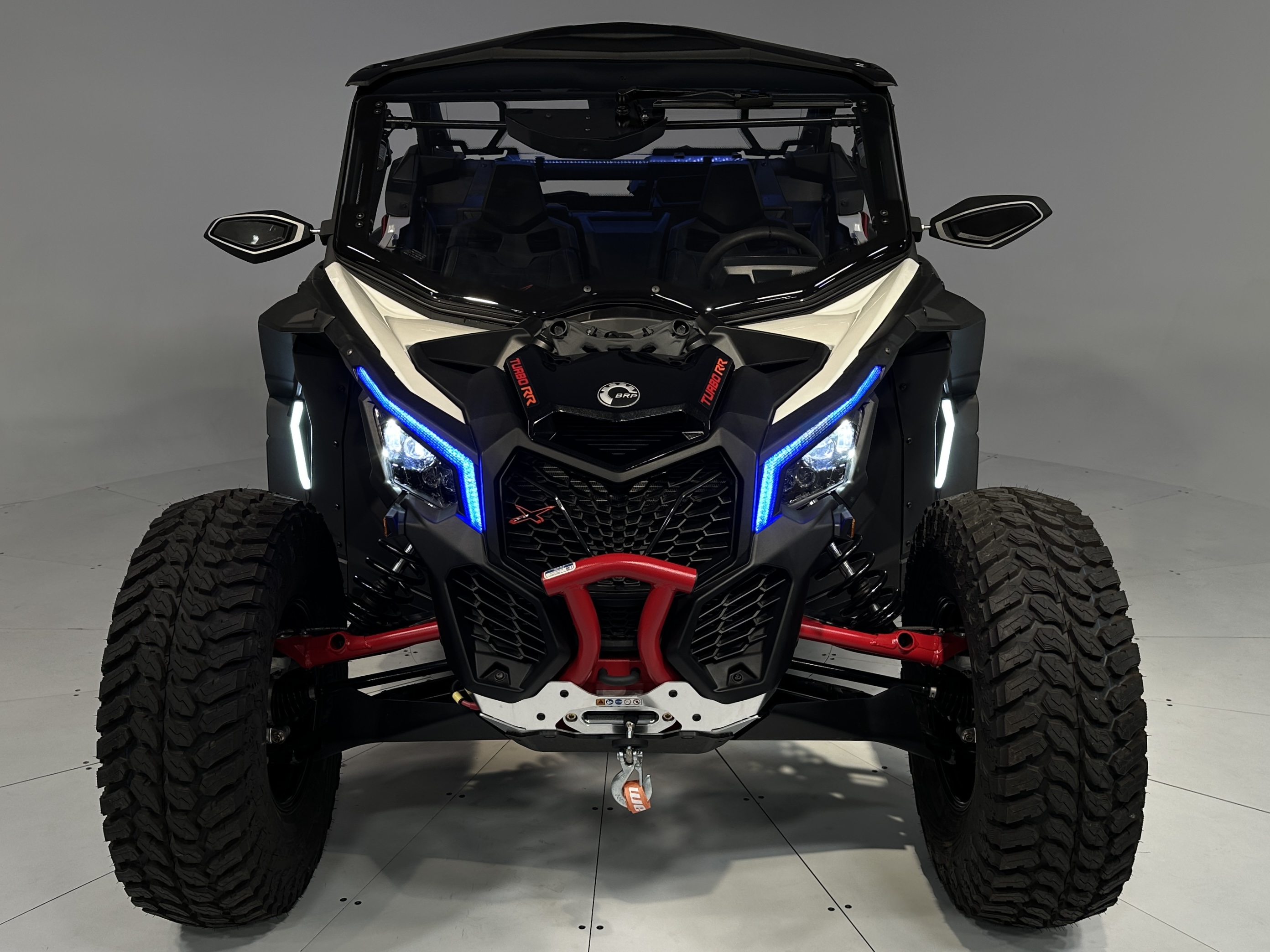 2025 Can-Am Maverick X3 X rc 64'' TURBO RR Accessorized Demonstrator - Photo 14