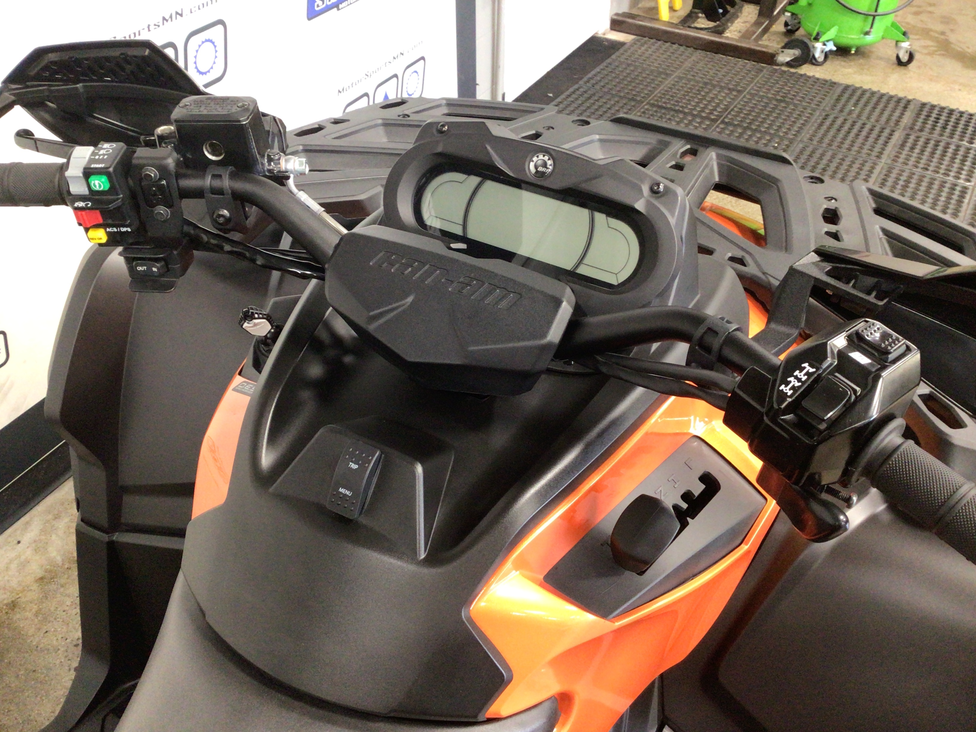 2021 Can-Am Outlander XT-P 1000R - Photo 9