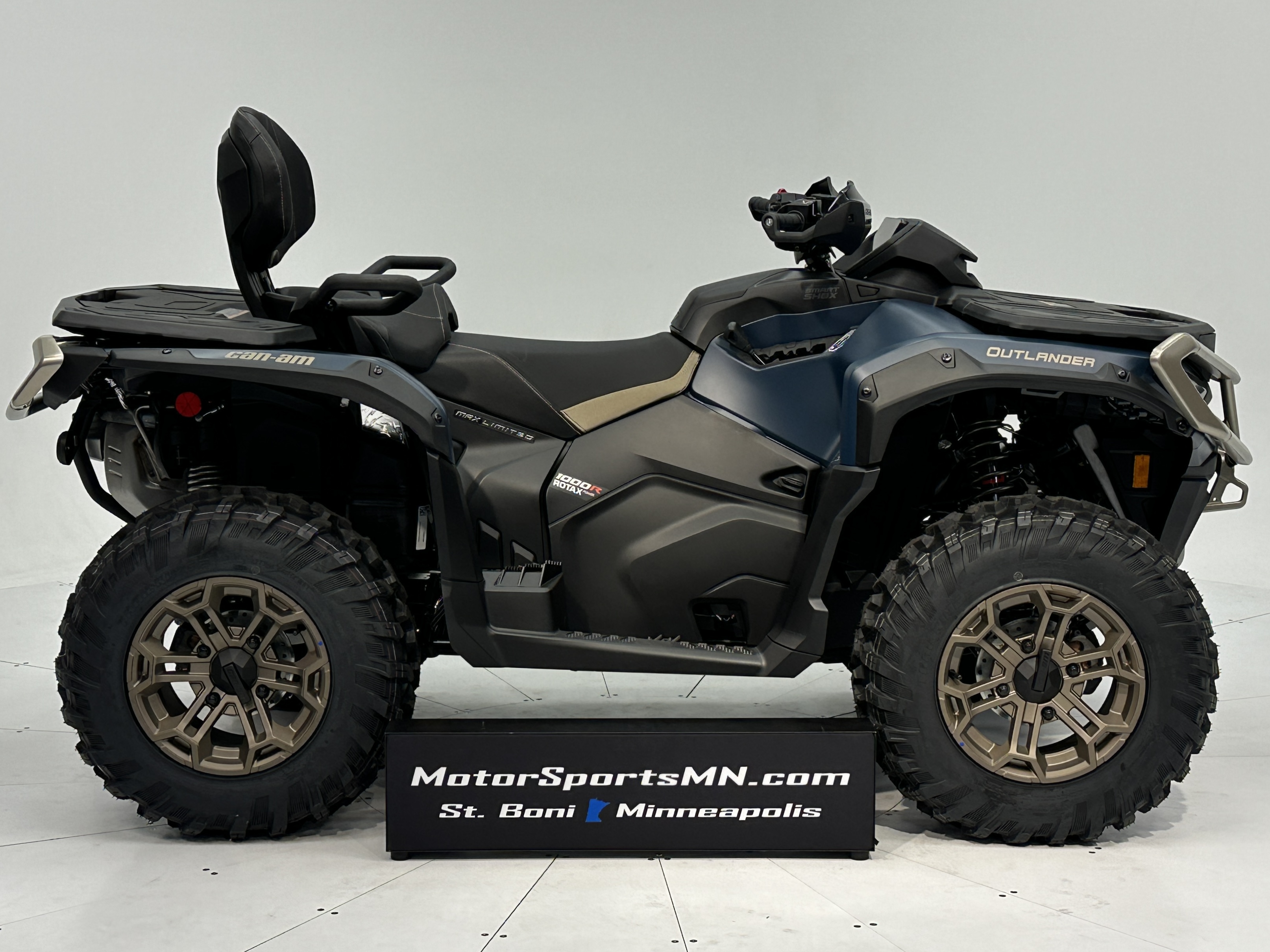 2026 Can-Am Outlander MAX Limited 1000R Demonstrator