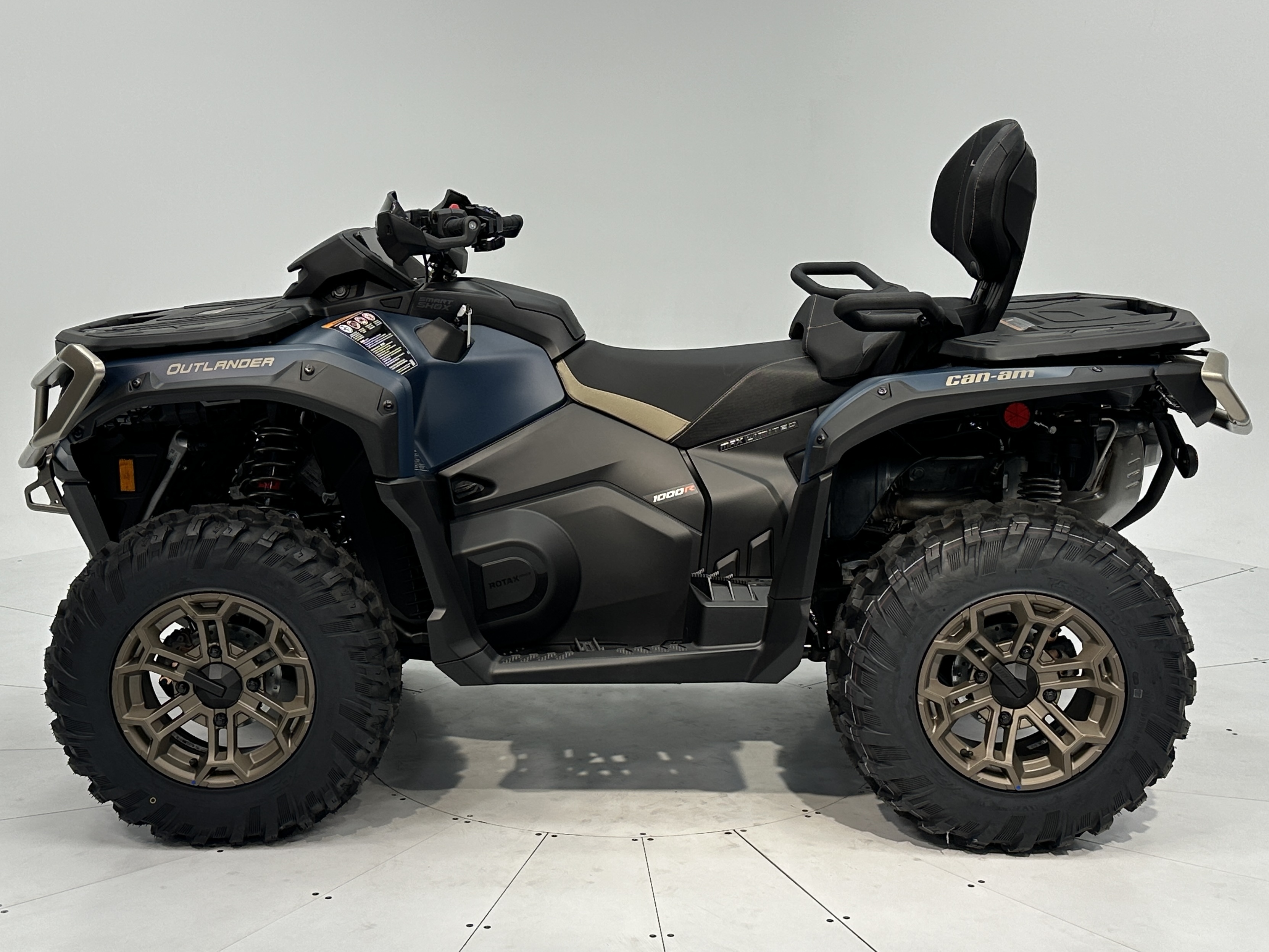 2026 Can-Am Outlander MAX Limited 1000R Demonstrator - Photo 3