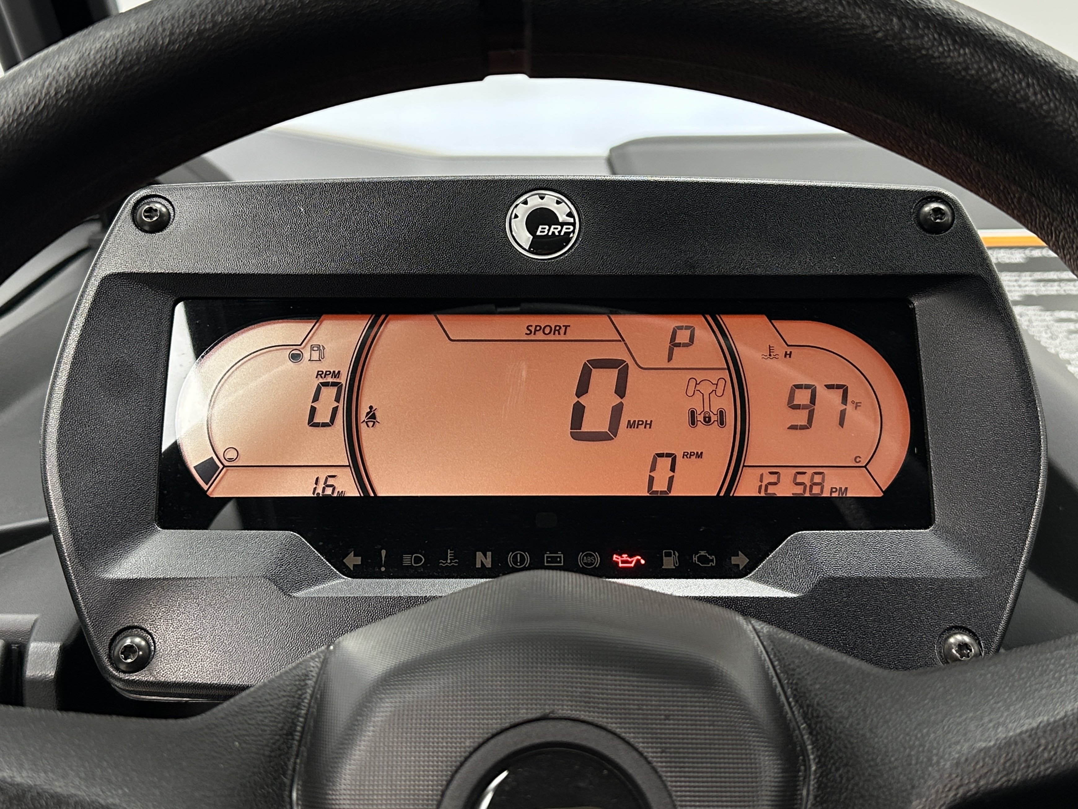 2025 Can-Am Commander MAX XT-P 1000R - Photo 7