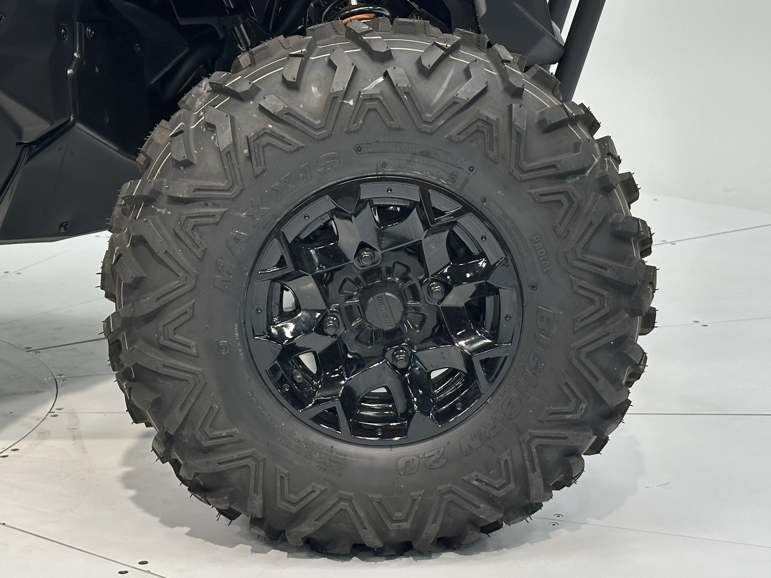 2025 Can-Am Maverick Sport DPS 1000R - Photo 14